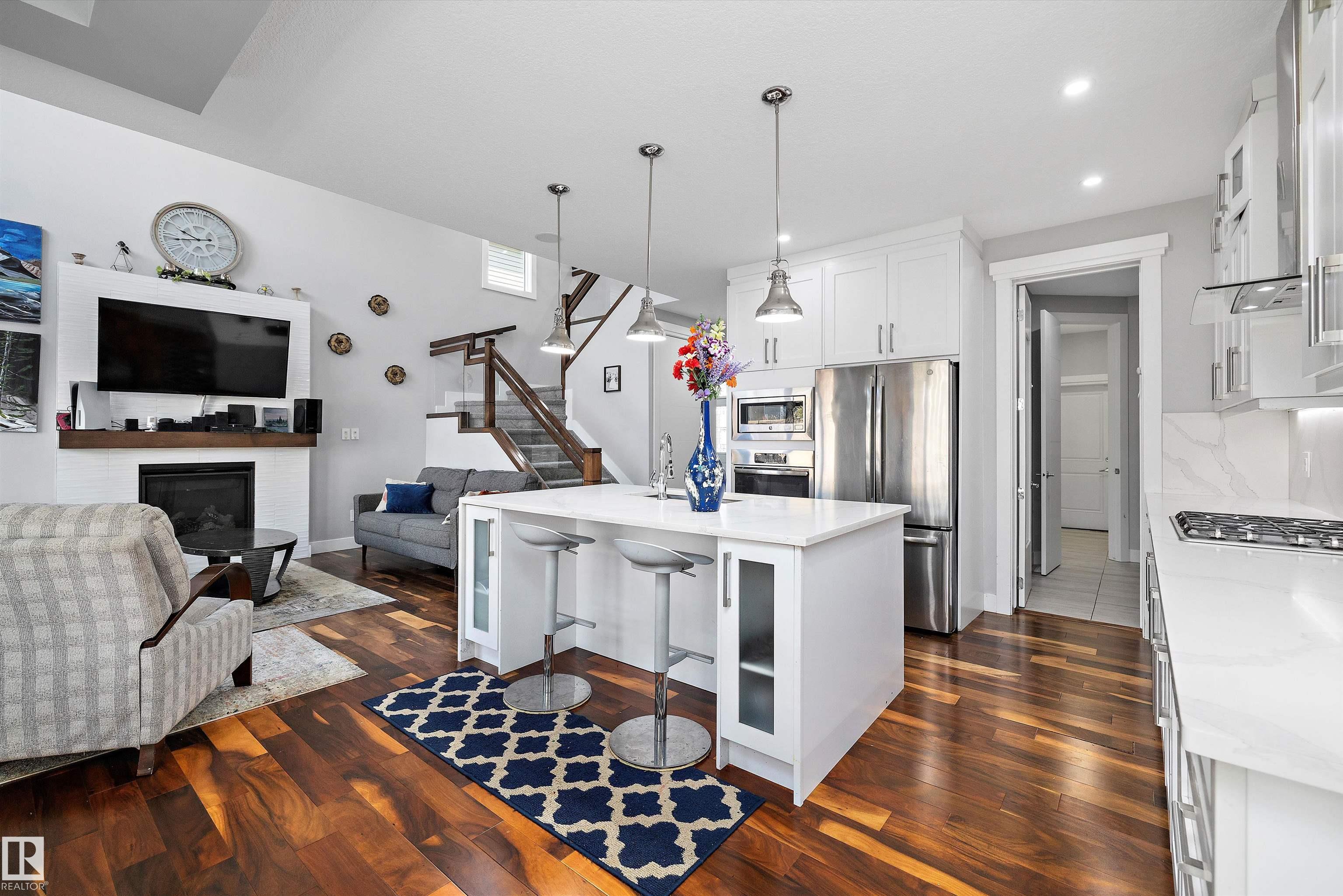 Photo 13 at 3380 Chickadee Drive NW, Starling, Edmonton