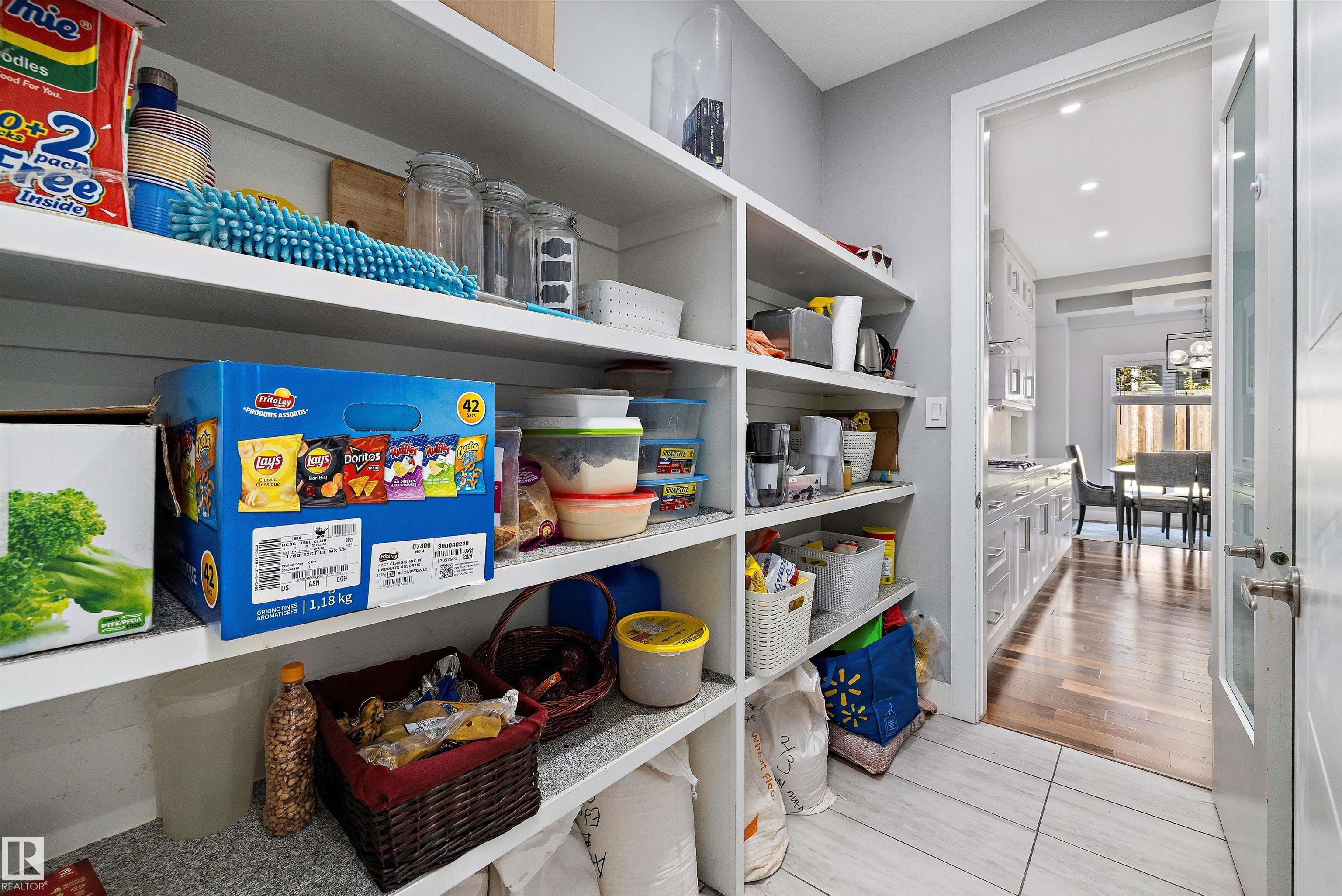 Photo 20 at 3380 Chickadee Drive NW, Starling, Edmonton