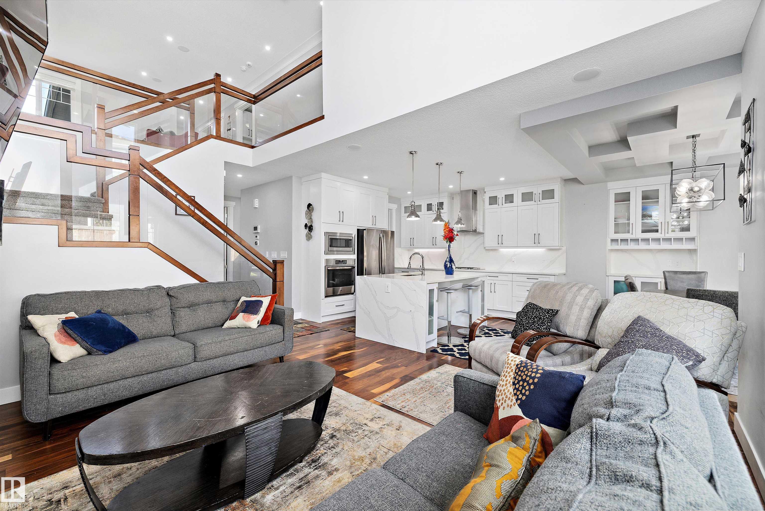 Photo 8 at 3380 Chickadee Drive NW, Starling, Edmonton