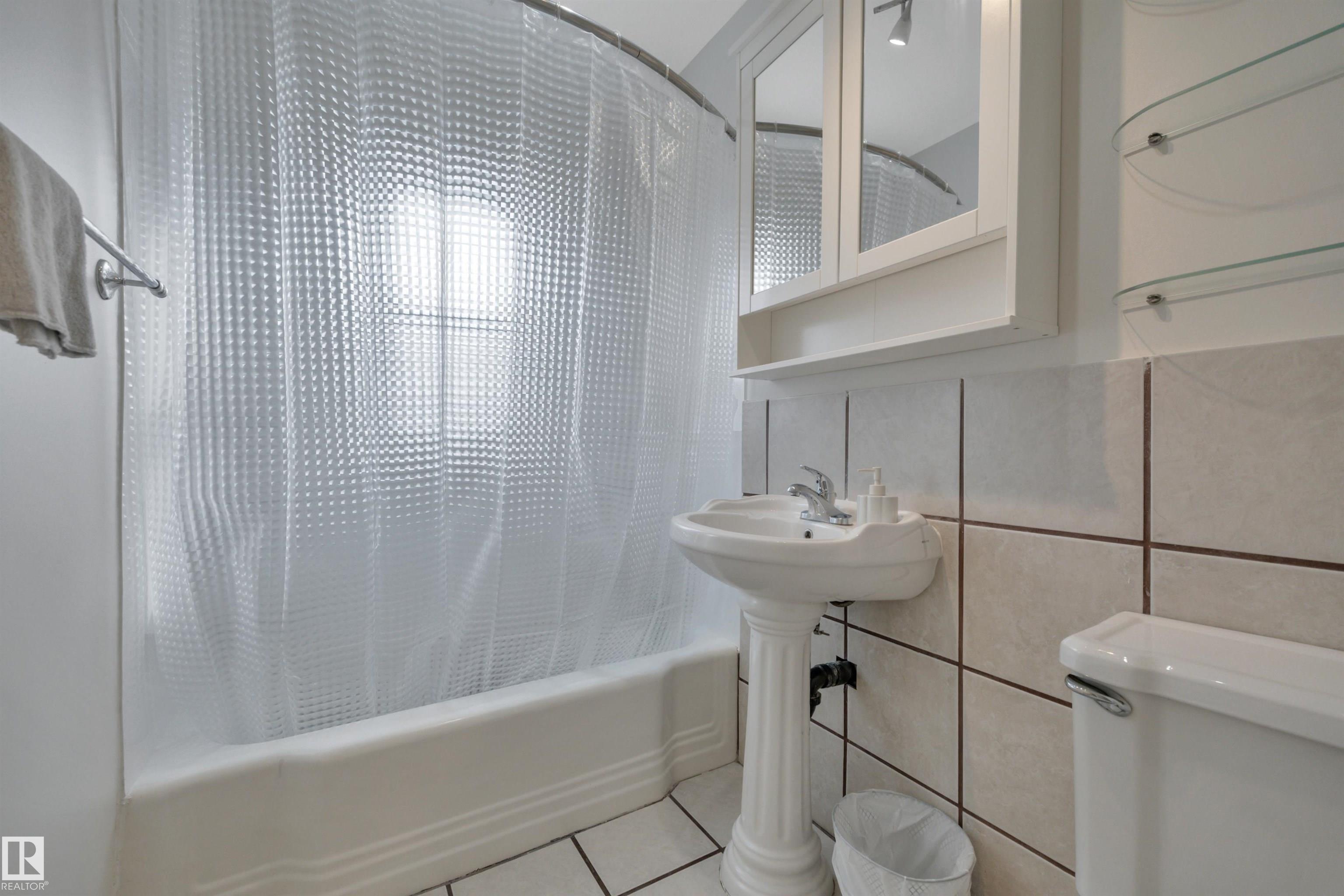 Photo 23 at 12013 54 Street NW, Newton, Edmonton