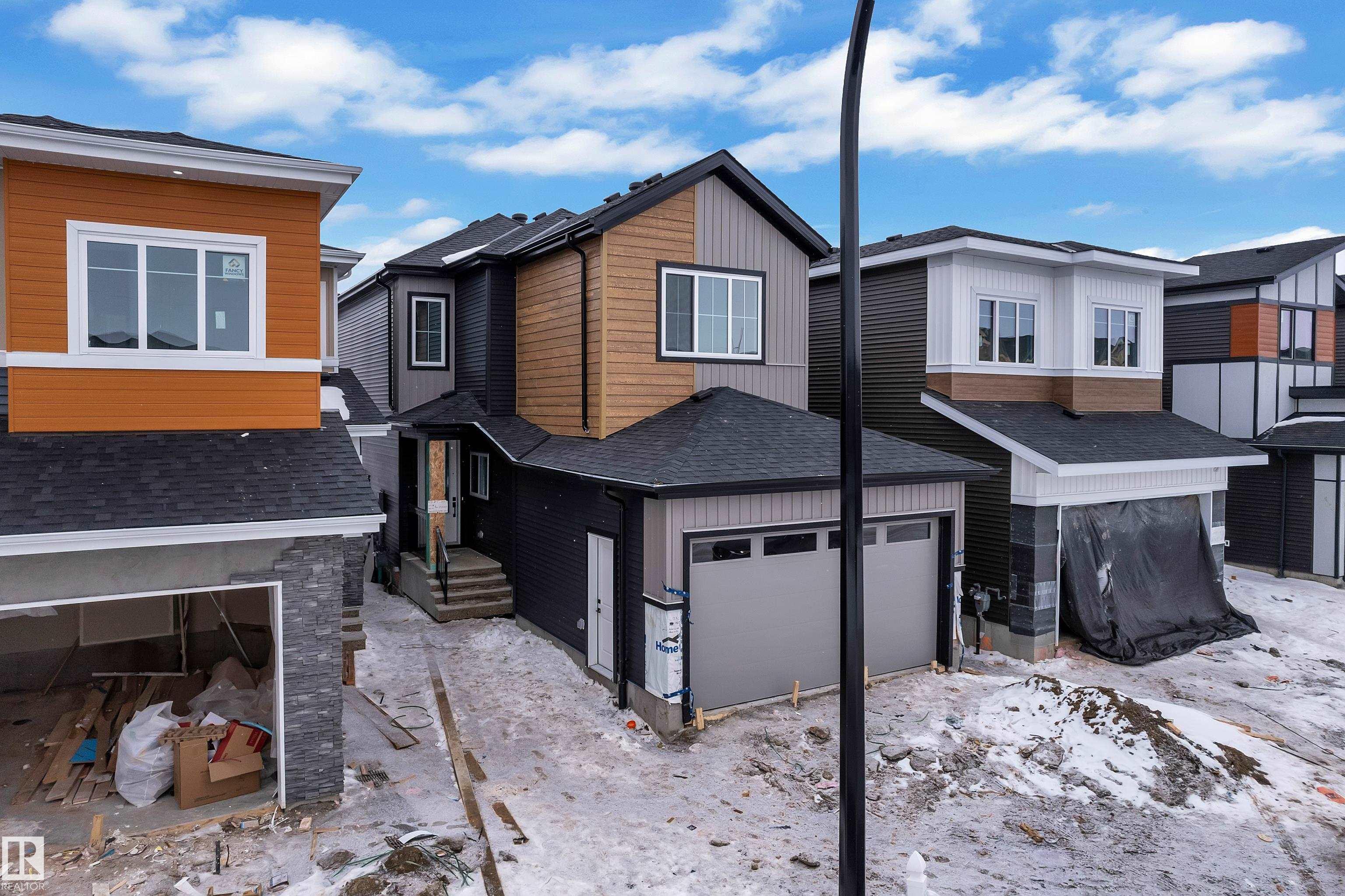127 24 Street SW, Alces, Edmonton