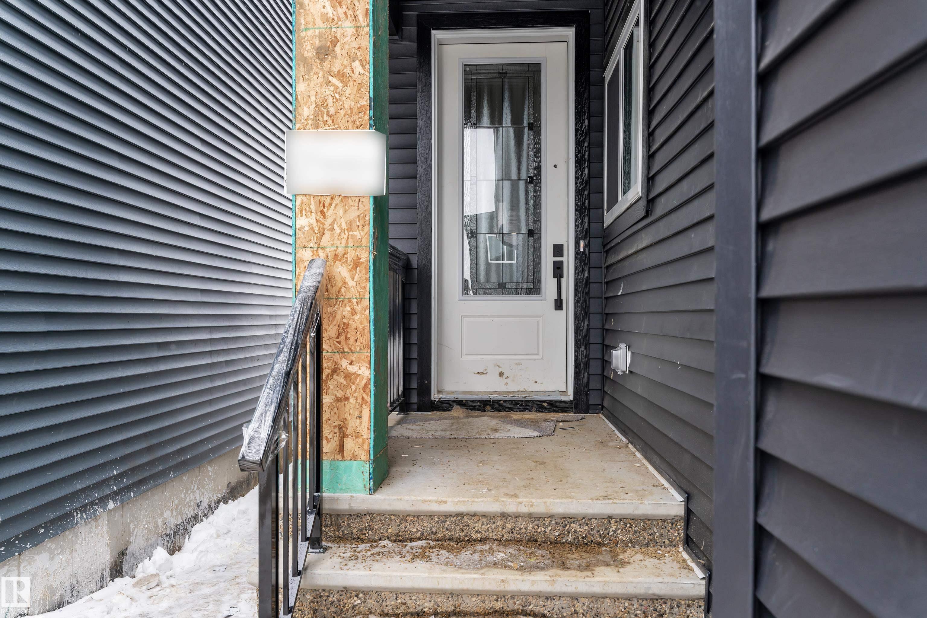 127 24 Street SW, Alces, Edmonton