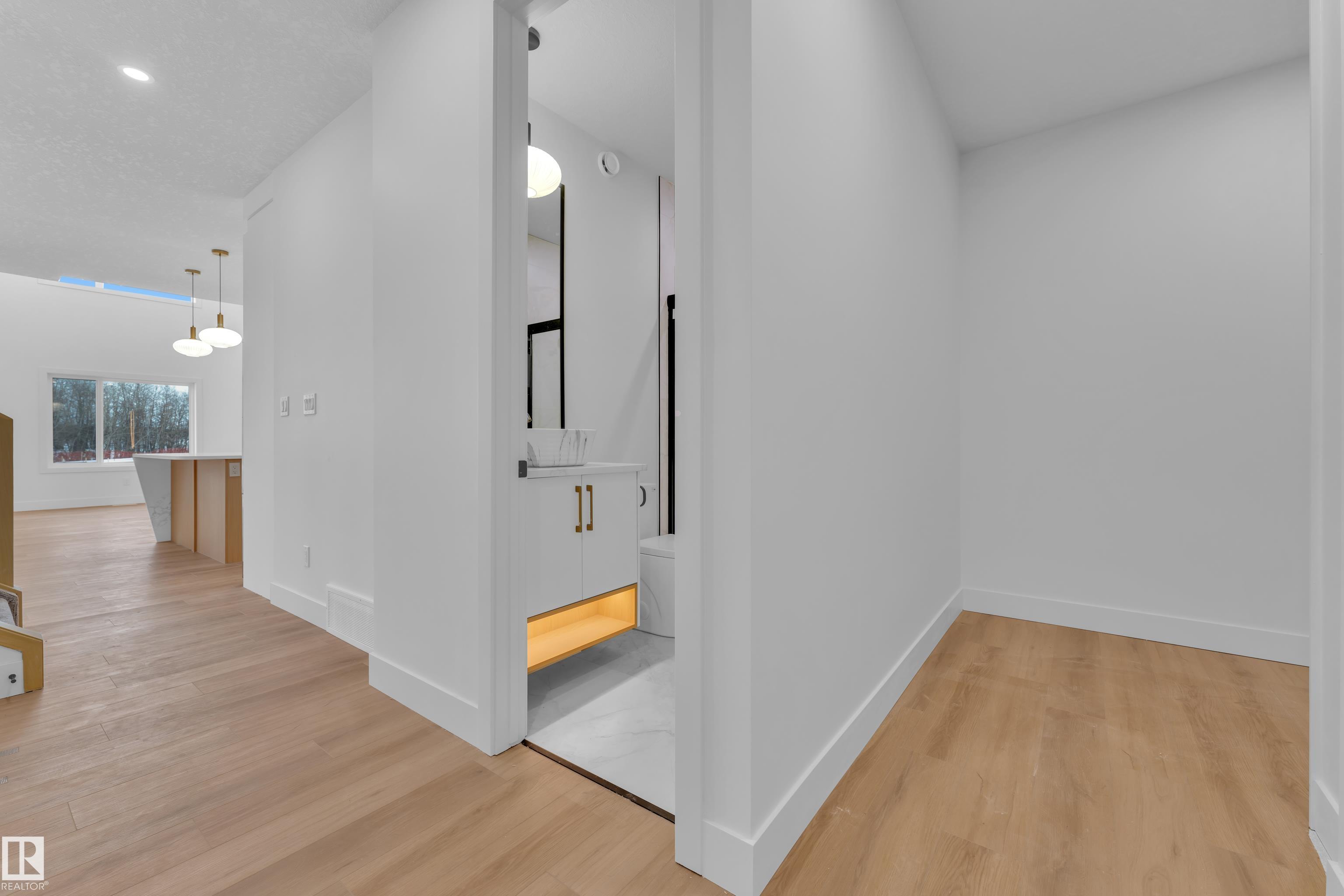 Photo 8 at 127 24 Street SW, Alces, Edmonton