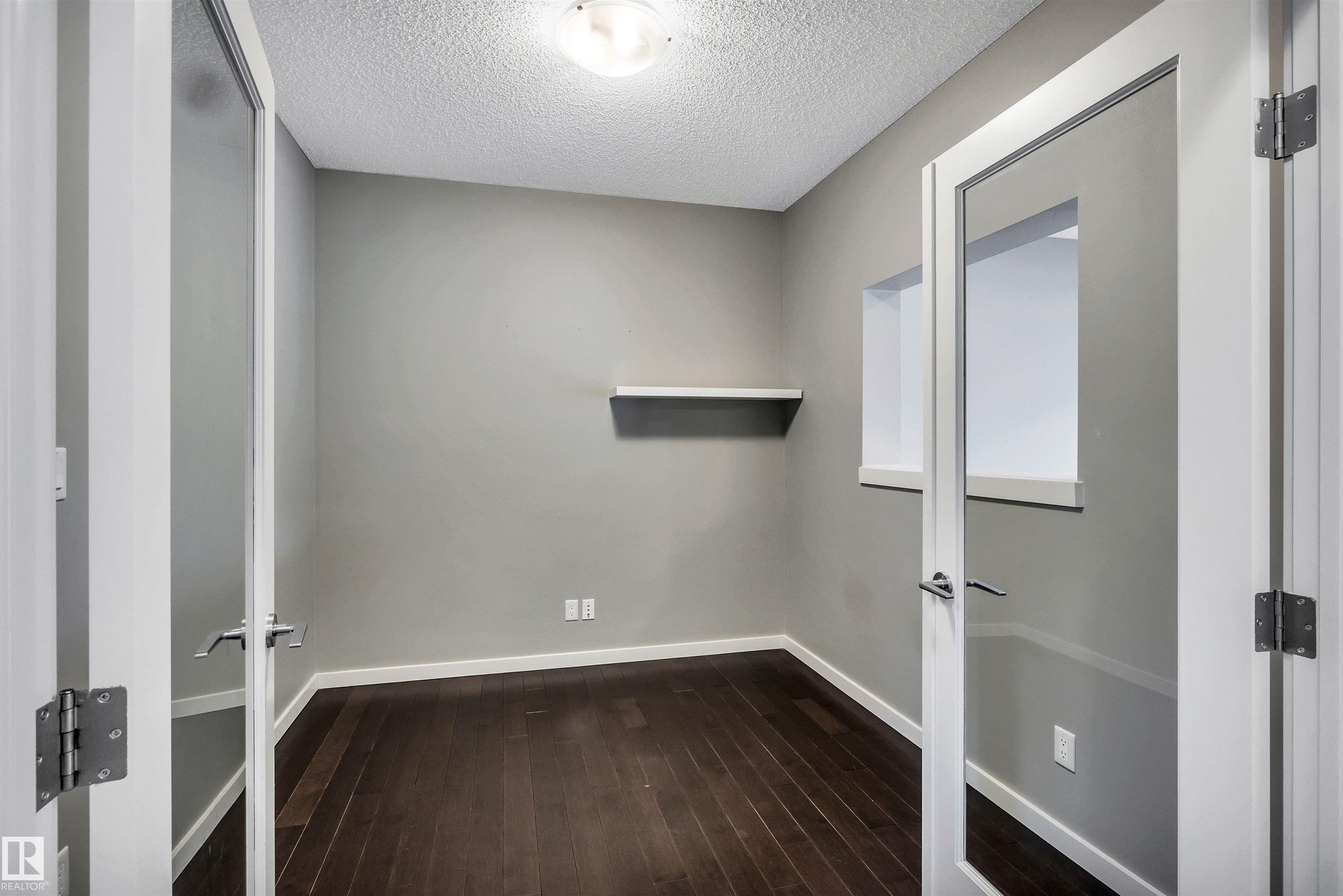 Photo 15 at 4442 5a Street NW, Maple Crest, Edmonton