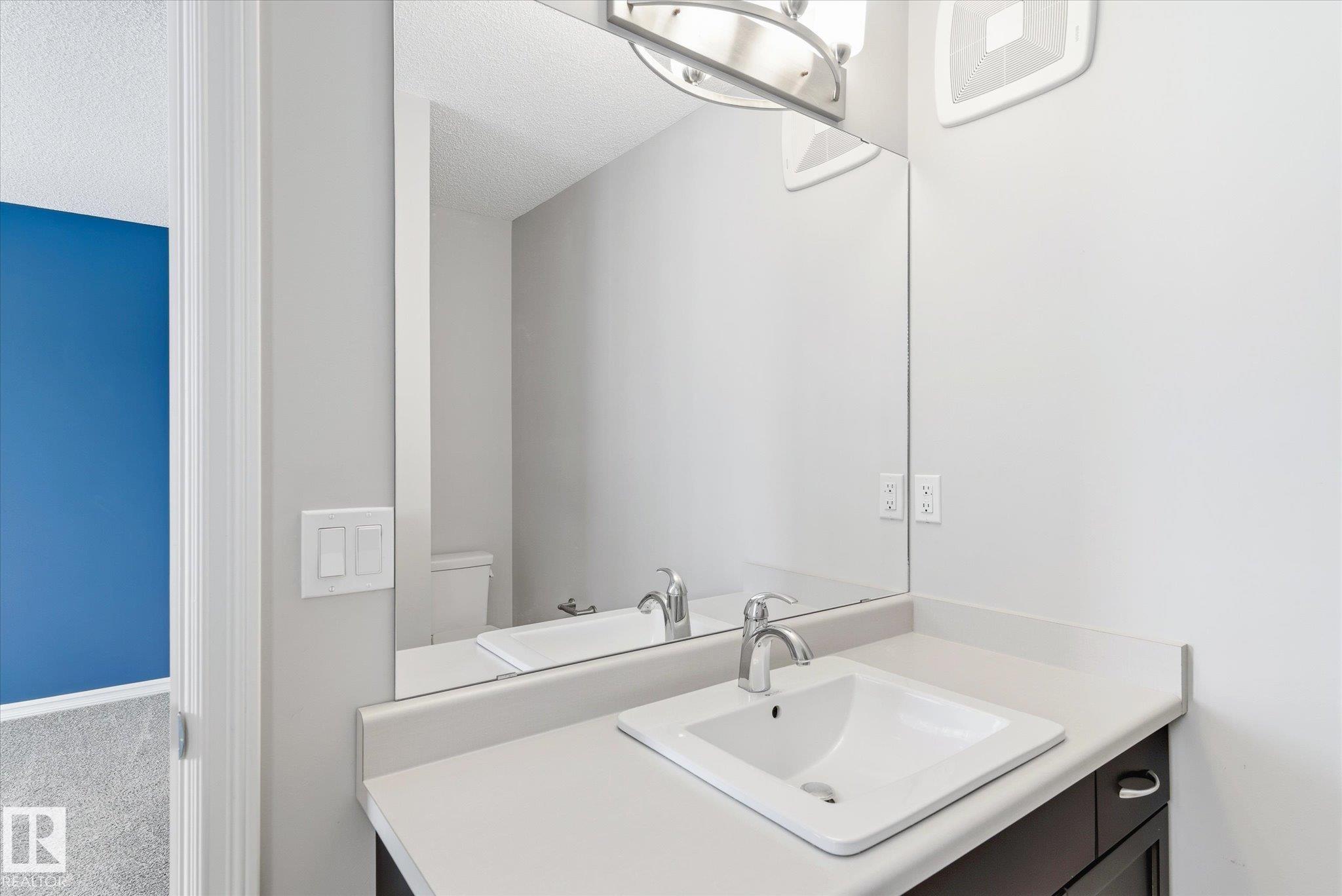 Photo 21 at 9011 217 Street NW, Rosenthal, Edmonton