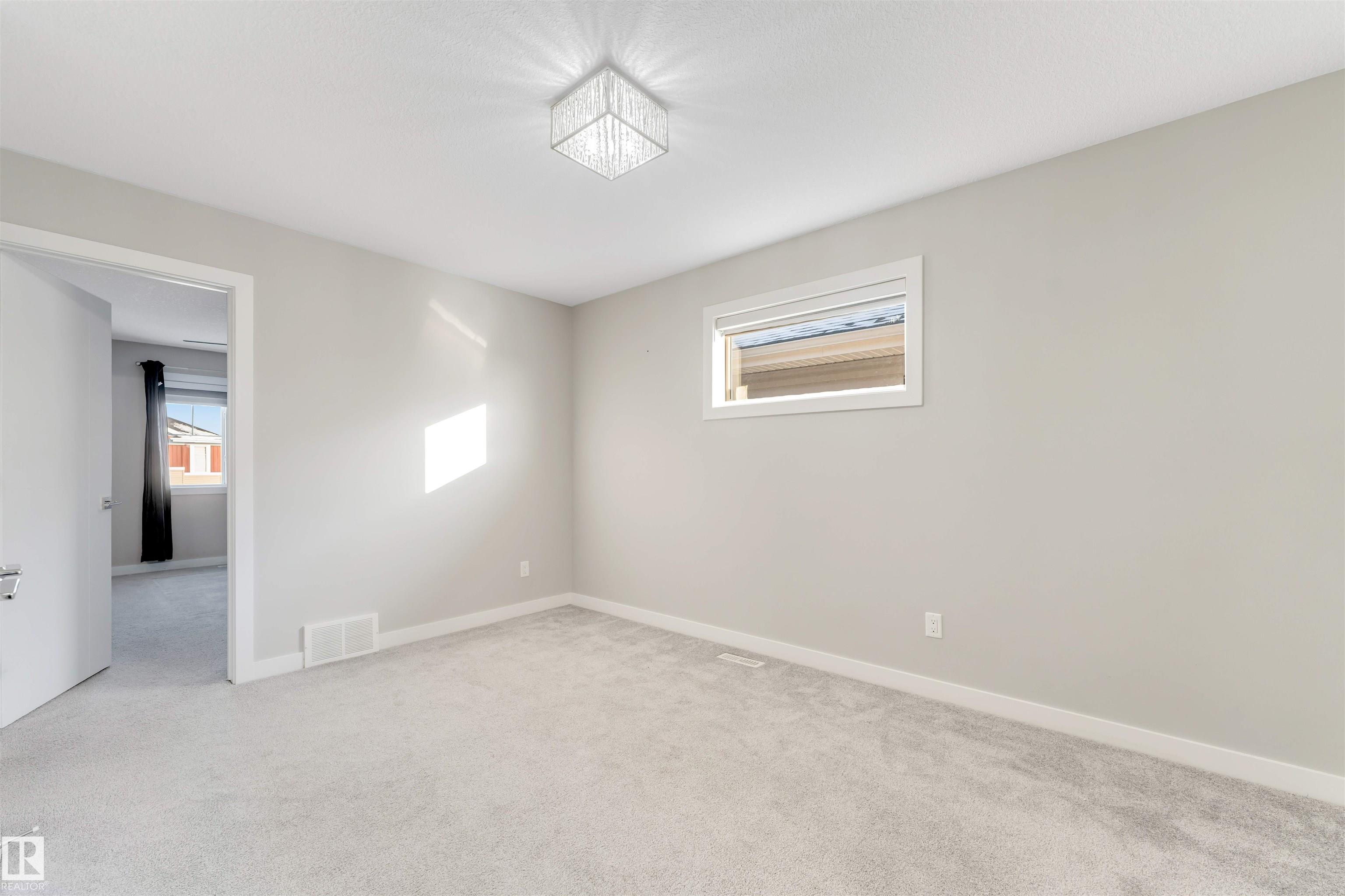 Photo 25 at 4604 35 Street, Forest Heights, Beaumont