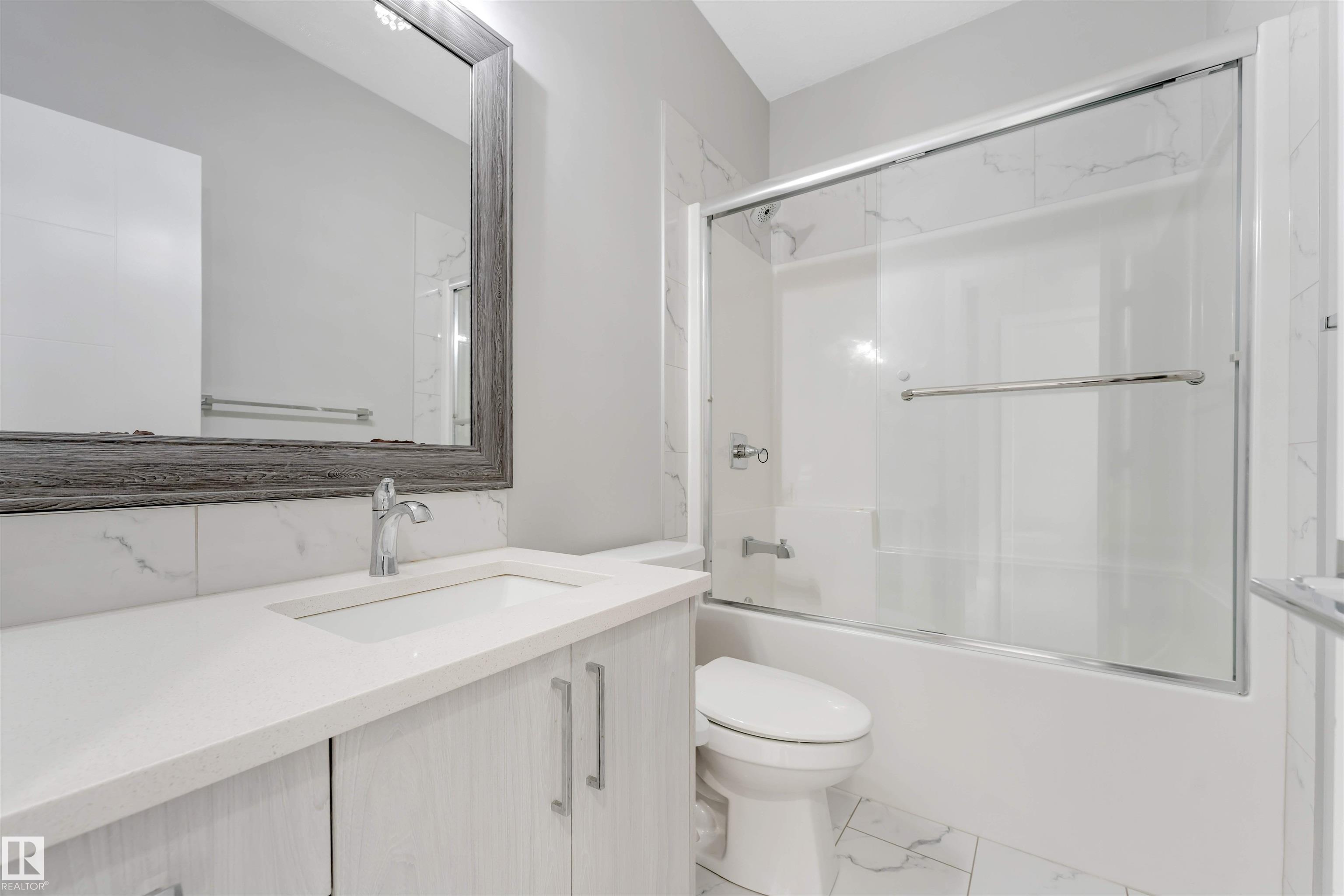 Photo 10 at 4604 35 Street, Forest Heights, Beaumont