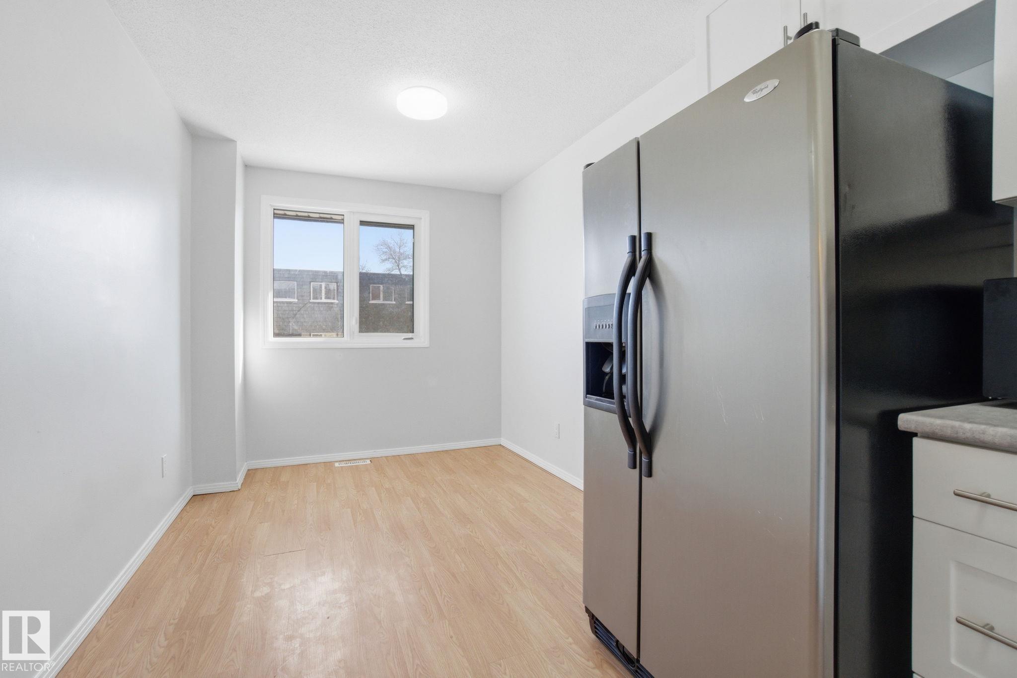 Picture for 3321 107 AV NW