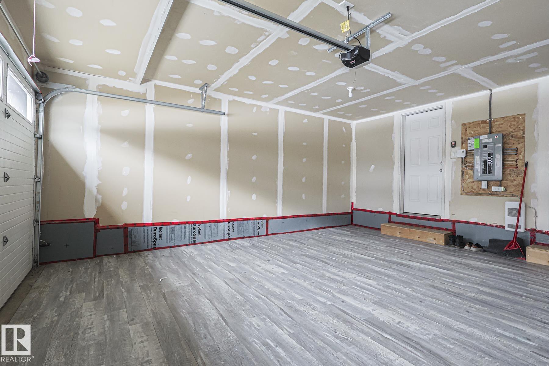 Photo 42 at 31 - 20 Augustine Crescent, Aspen Trails, Sherwood Park