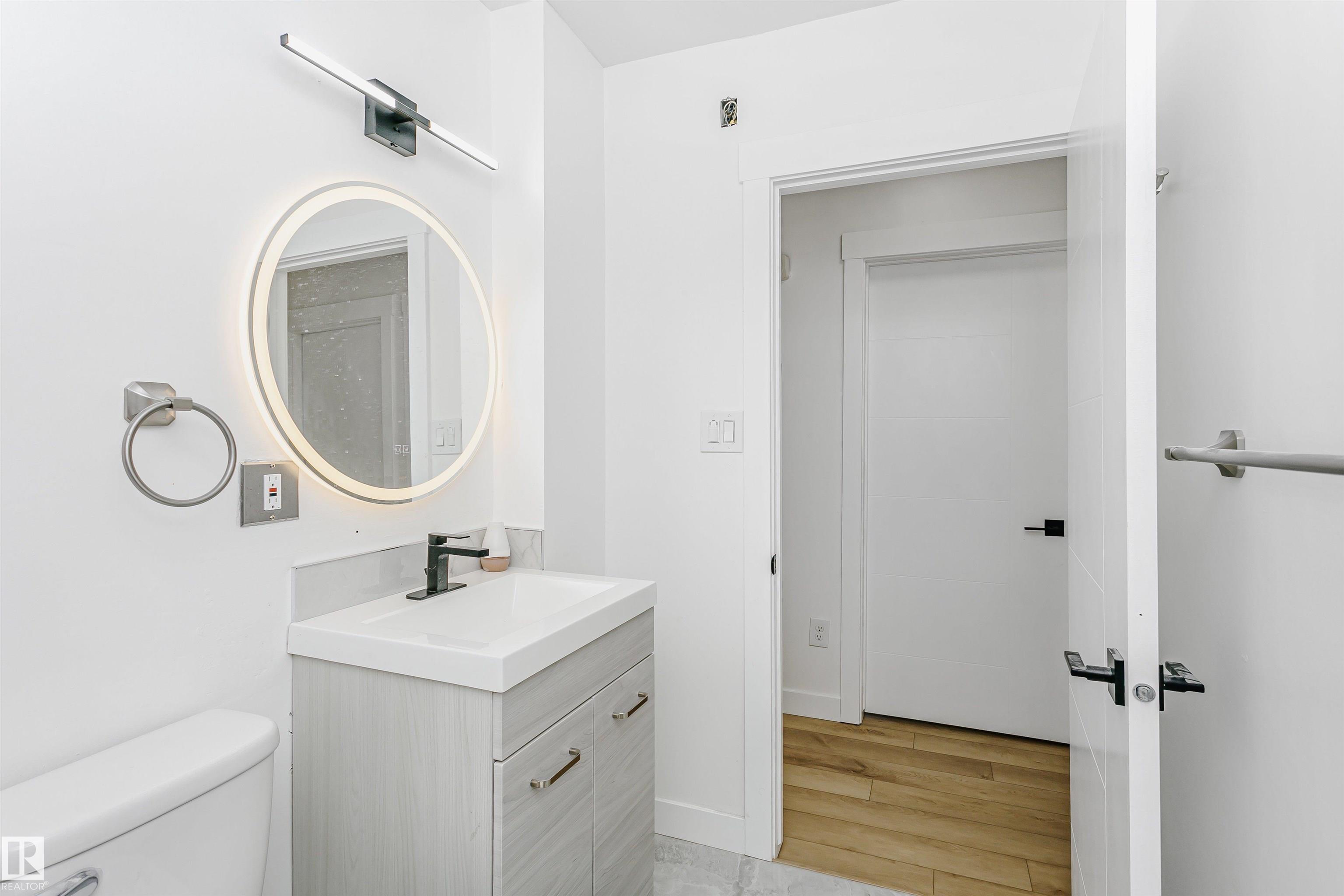 Photo 34 at 13520 113a Street NW, Kensington, Edmonton