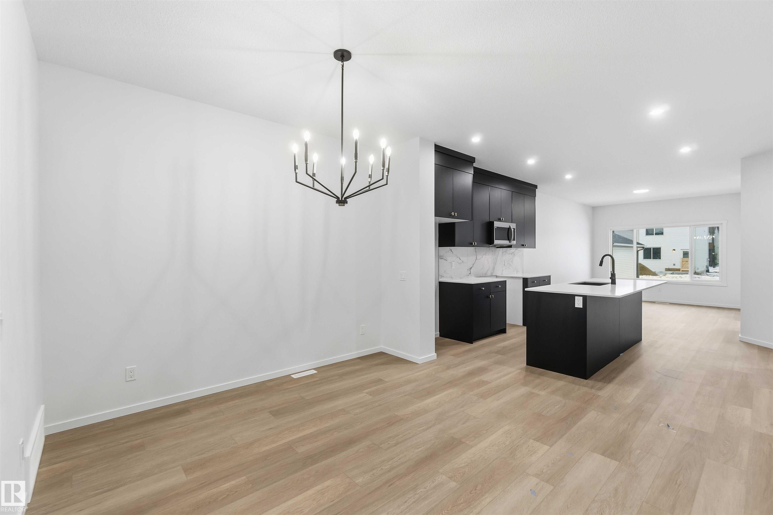 Picture for 8652 EDGEMONT LINK LI NW