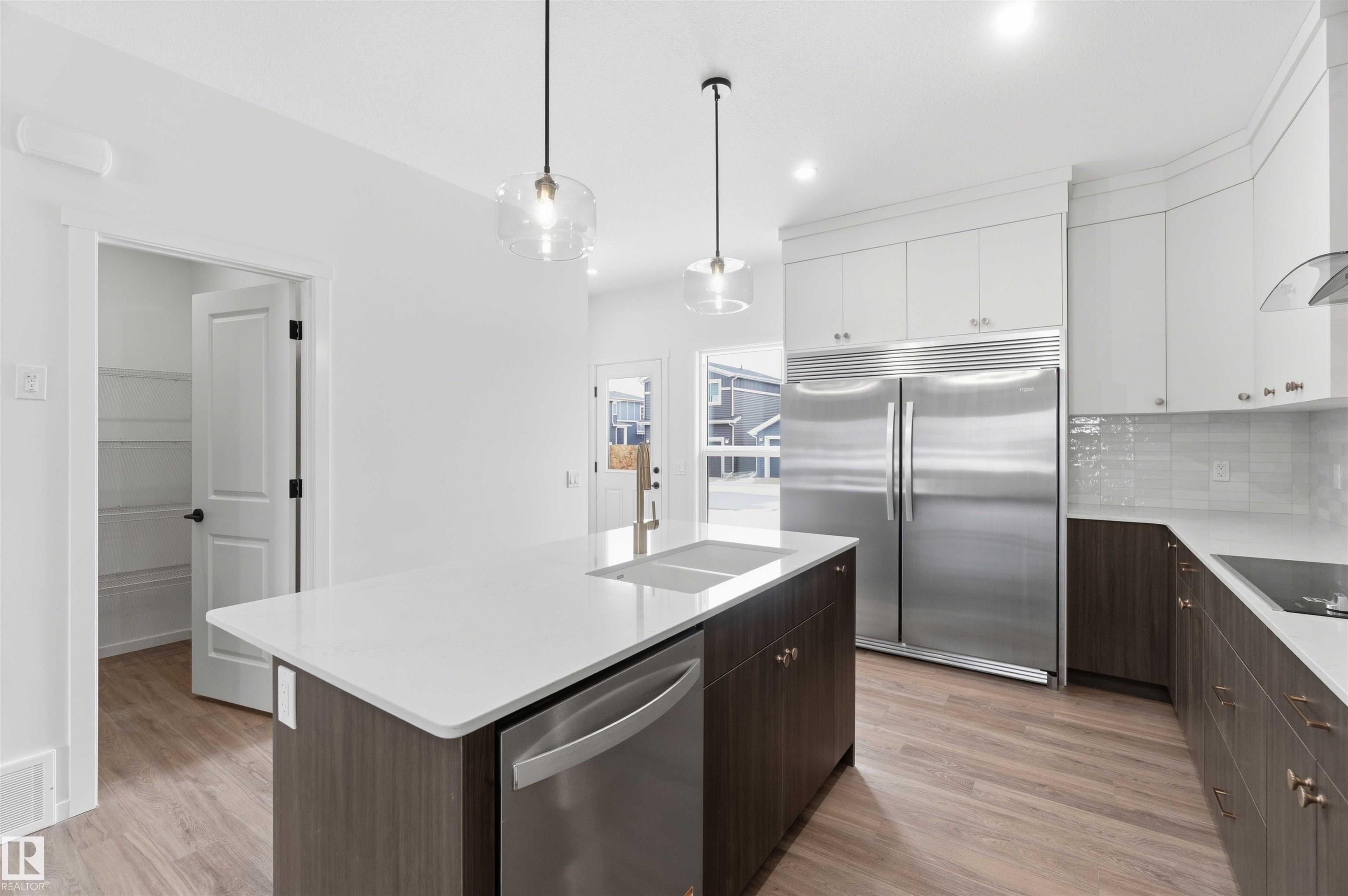 Picture for 5735 Hawthorn CM SW SW