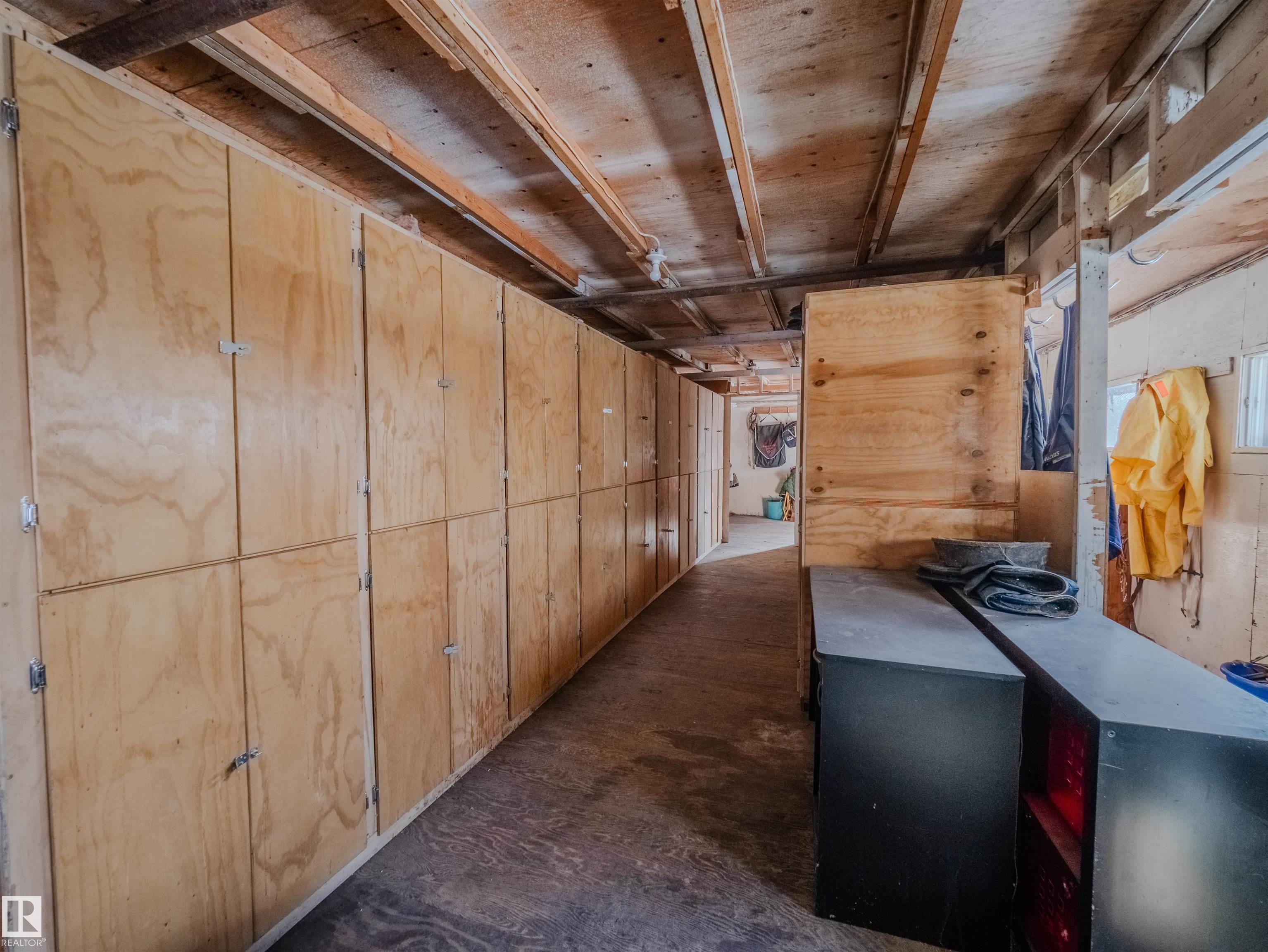 Photo 11 at 53153 Rge Road 213, None, Rural Strathcona County