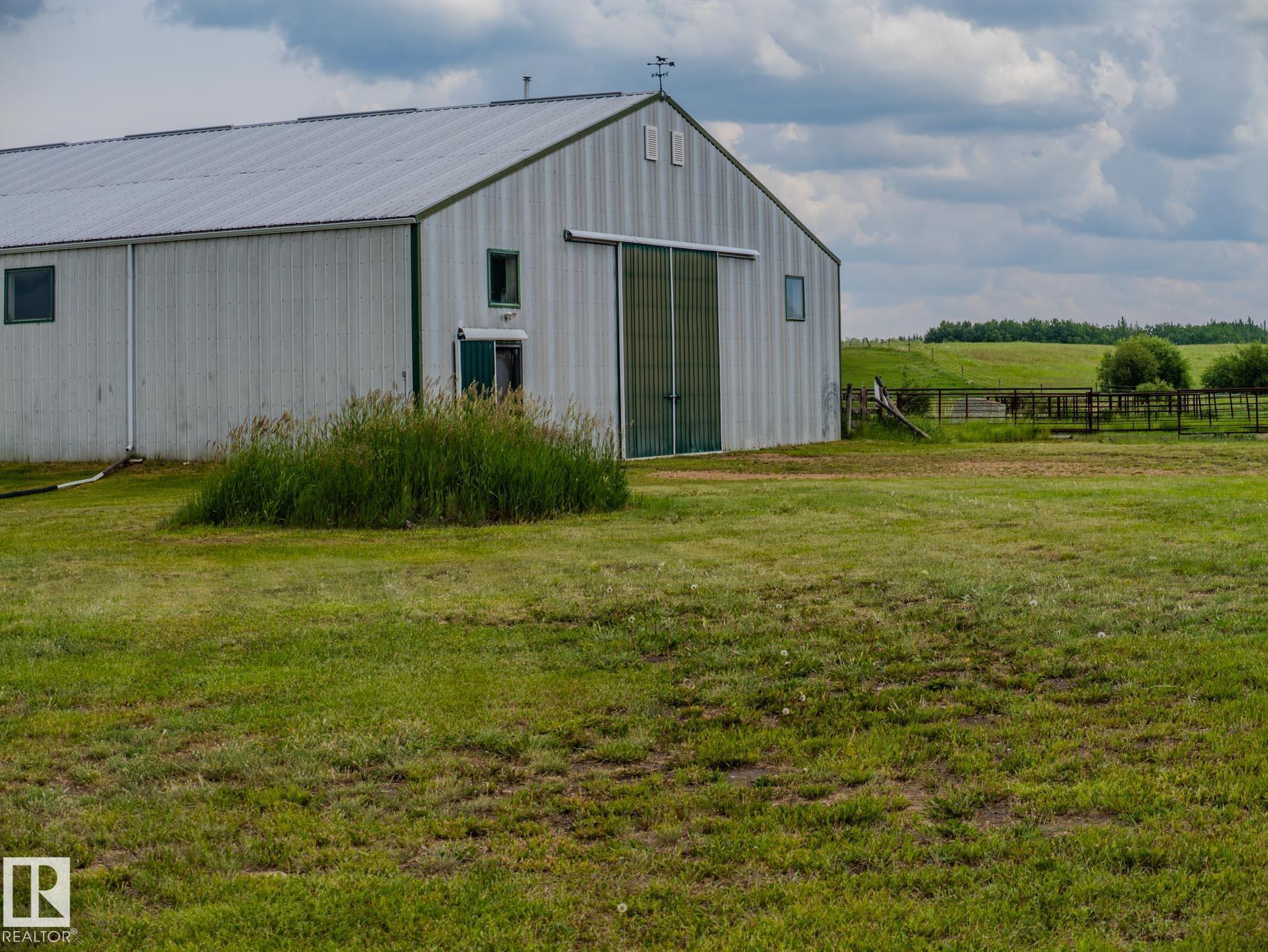 Photo 18 at 53153 Rge Road 213, None, Rural Strathcona County