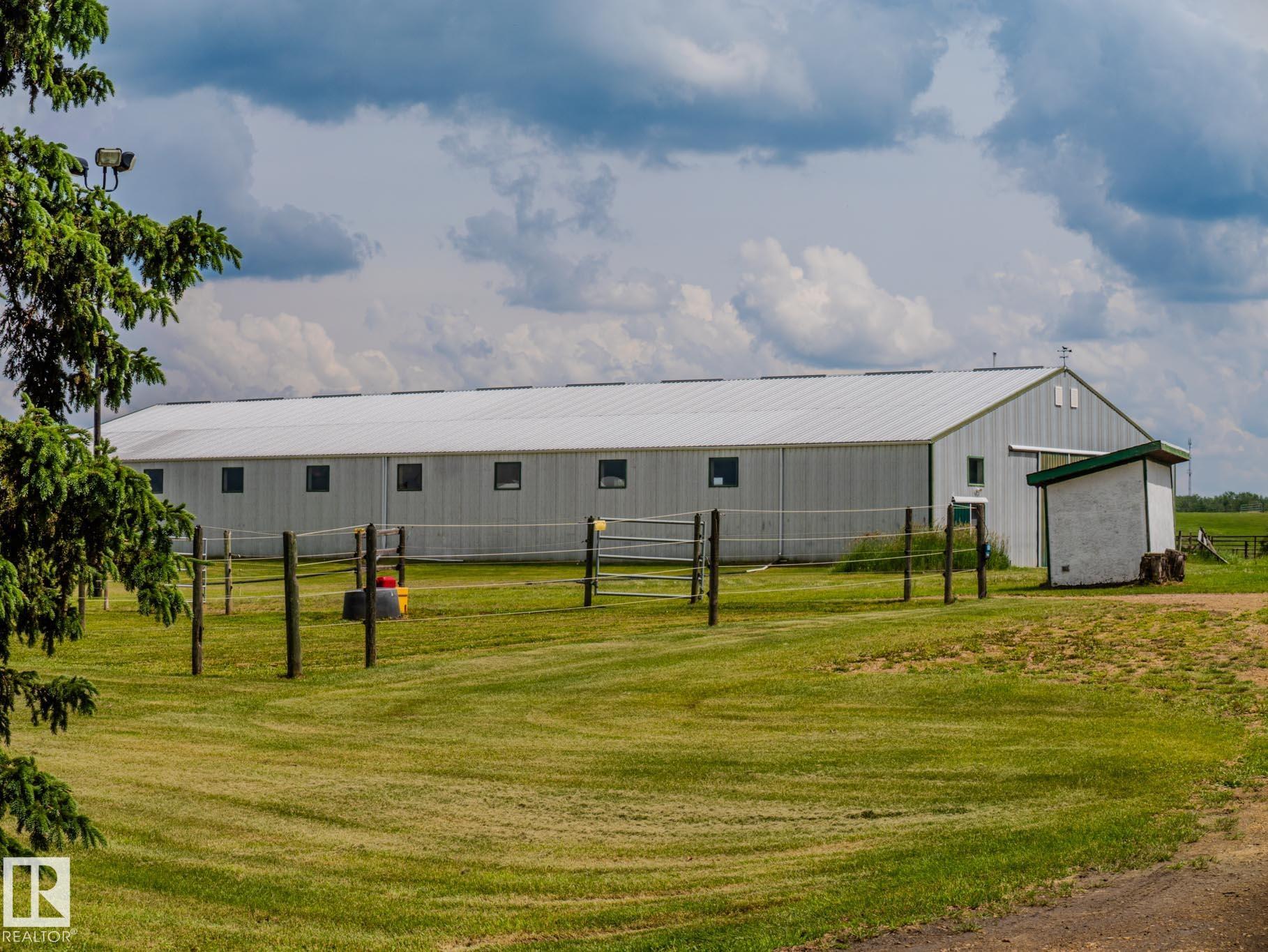 Photo 20 at 53153 Rge Road 213, None, Rural Strathcona County