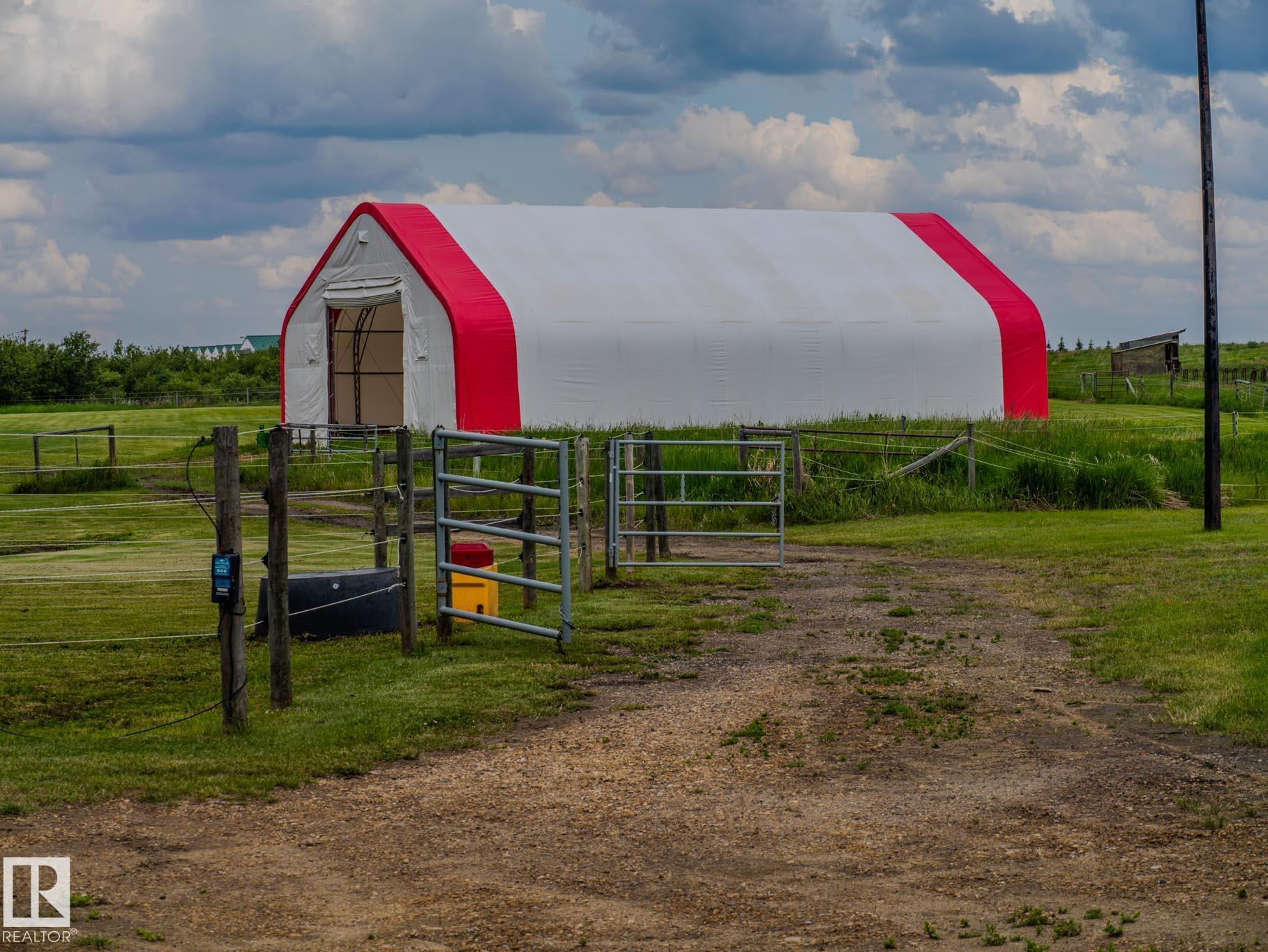 Photo 23 at 53153 Rge Road 213, None, Rural Strathcona County