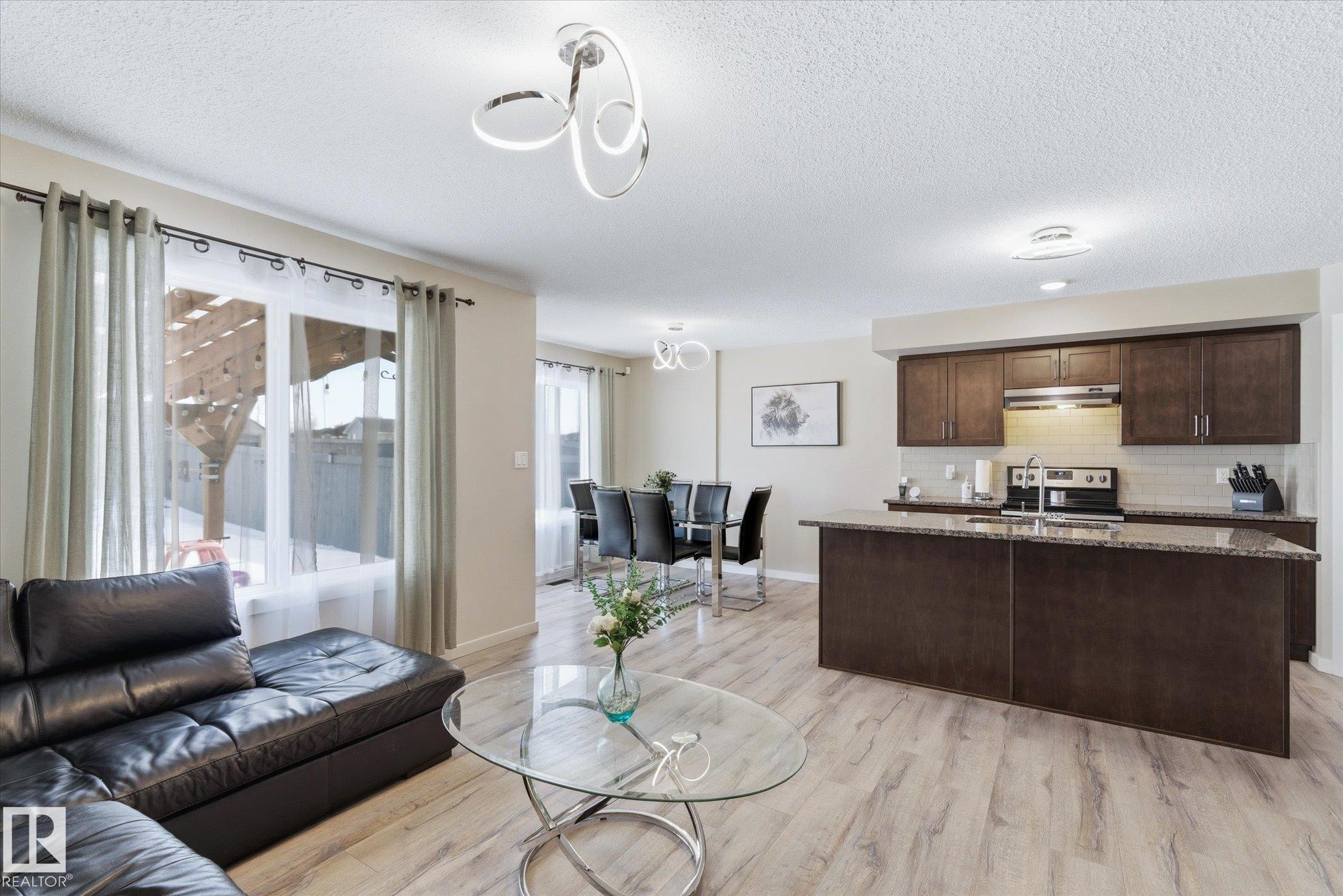 Photo 8 at 9013 217 Street NW, Rosenthal, Edmonton