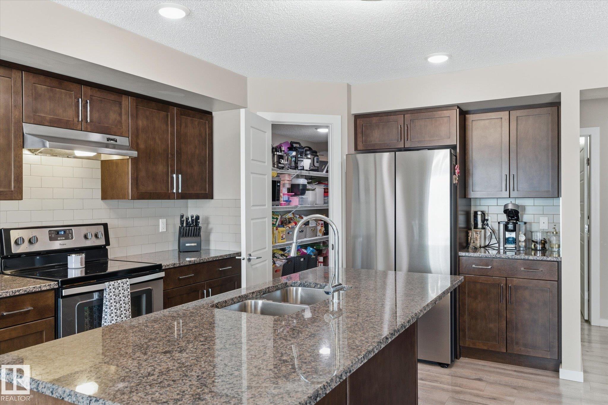 Photo 9 at 9013 217 Street NW, Rosenthal, Edmonton