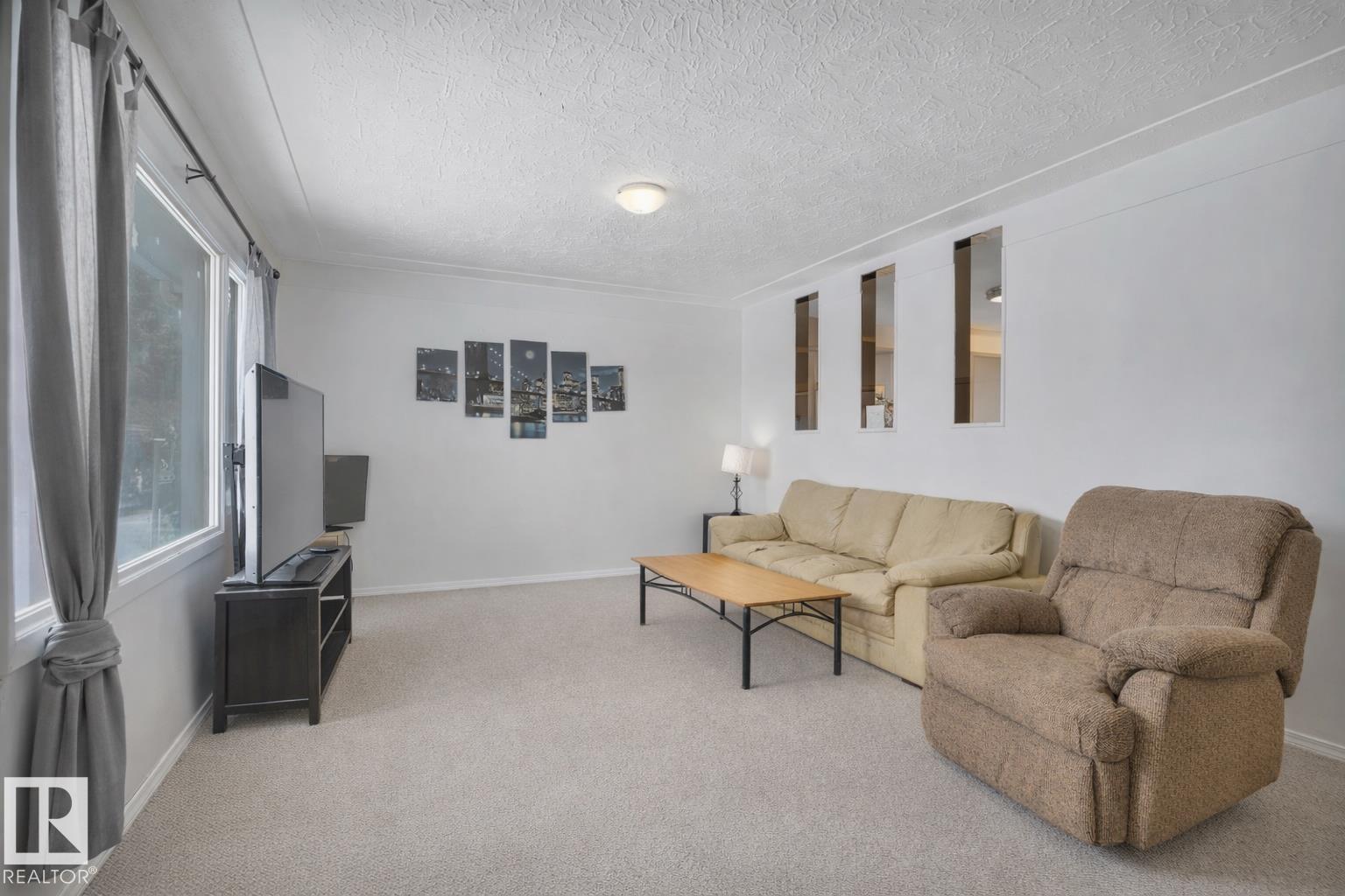 Picture for 9851 67 AV NW