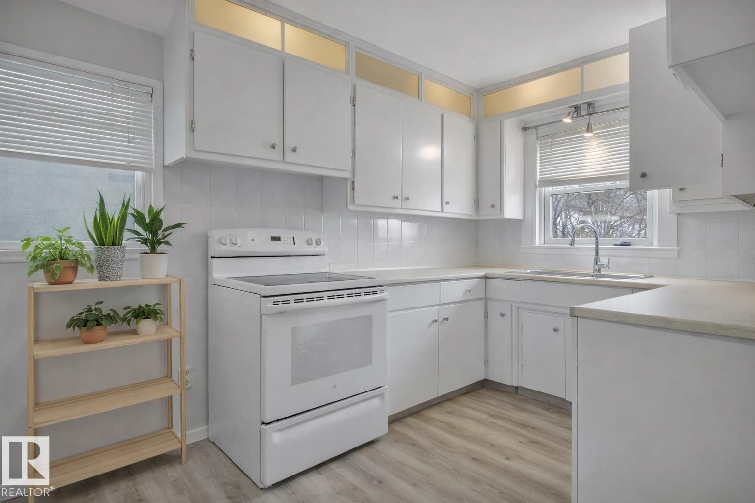 Picture for 9851 67 AV NW