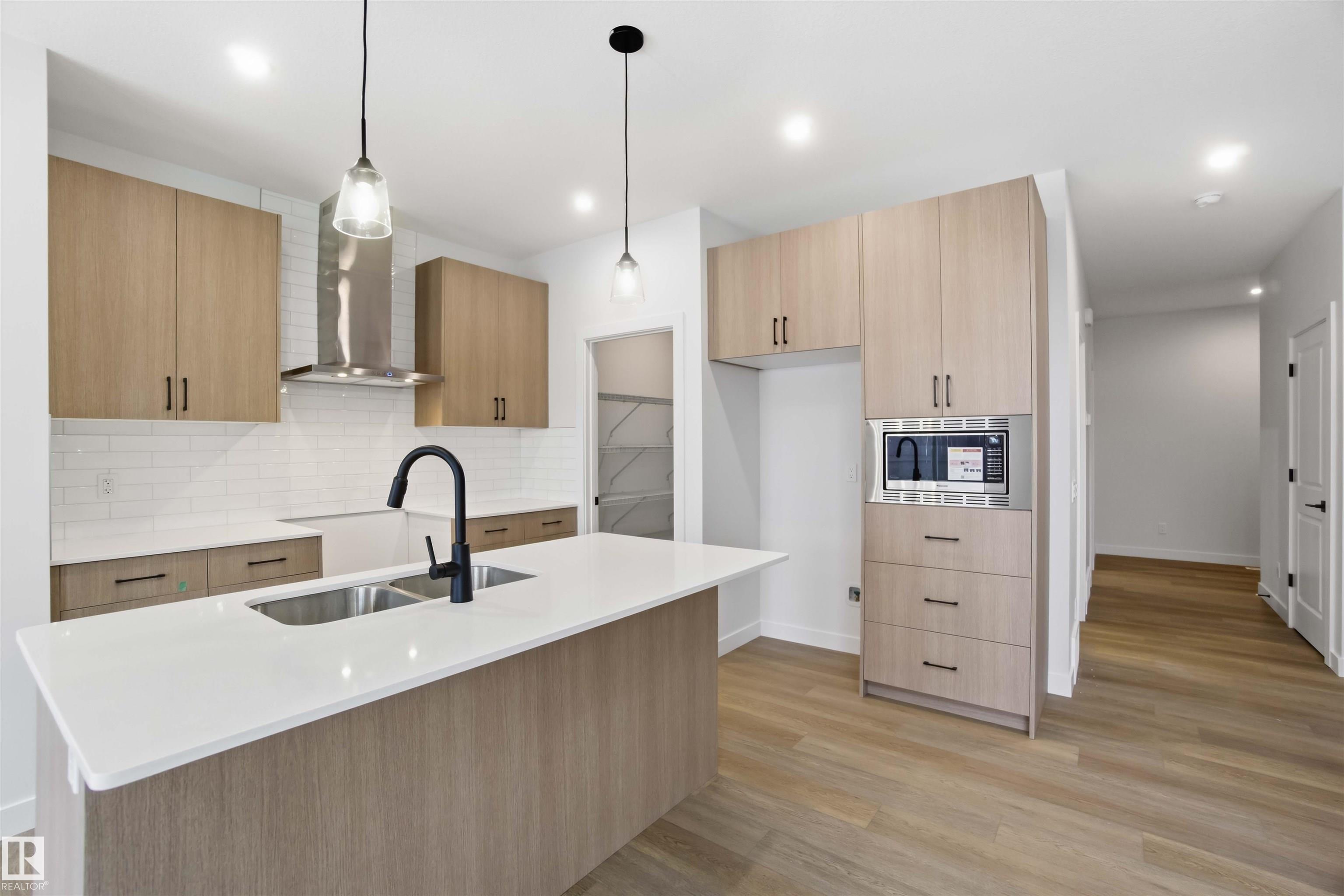 Picture for 19348 29 AV NW