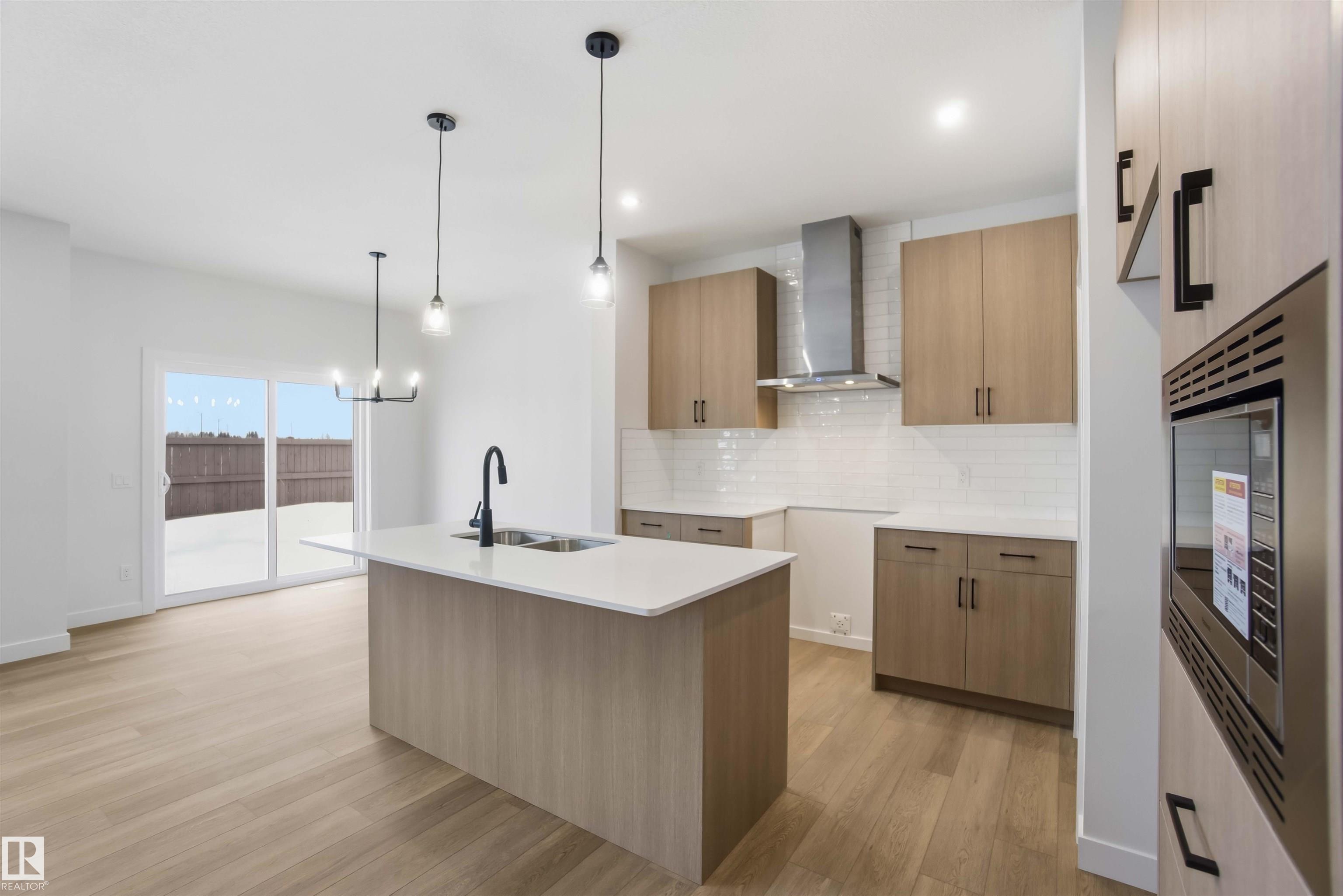 Picture for 19348 29 AV NW