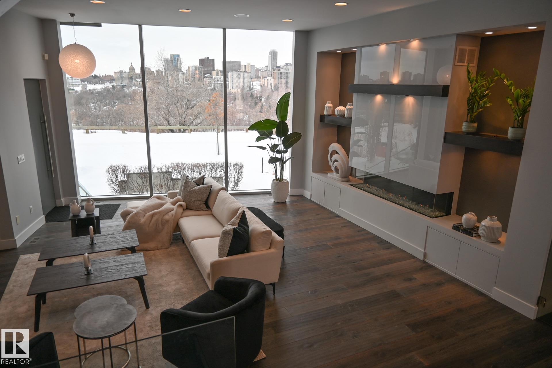 Picture for 9509 99B ST NW