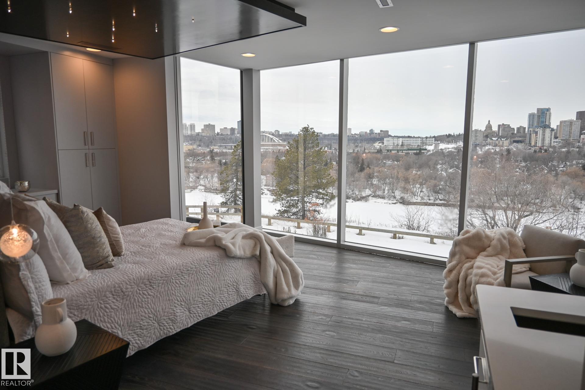 Photo 21 at 9509 99b Street NW, Strathcona, Edmonton