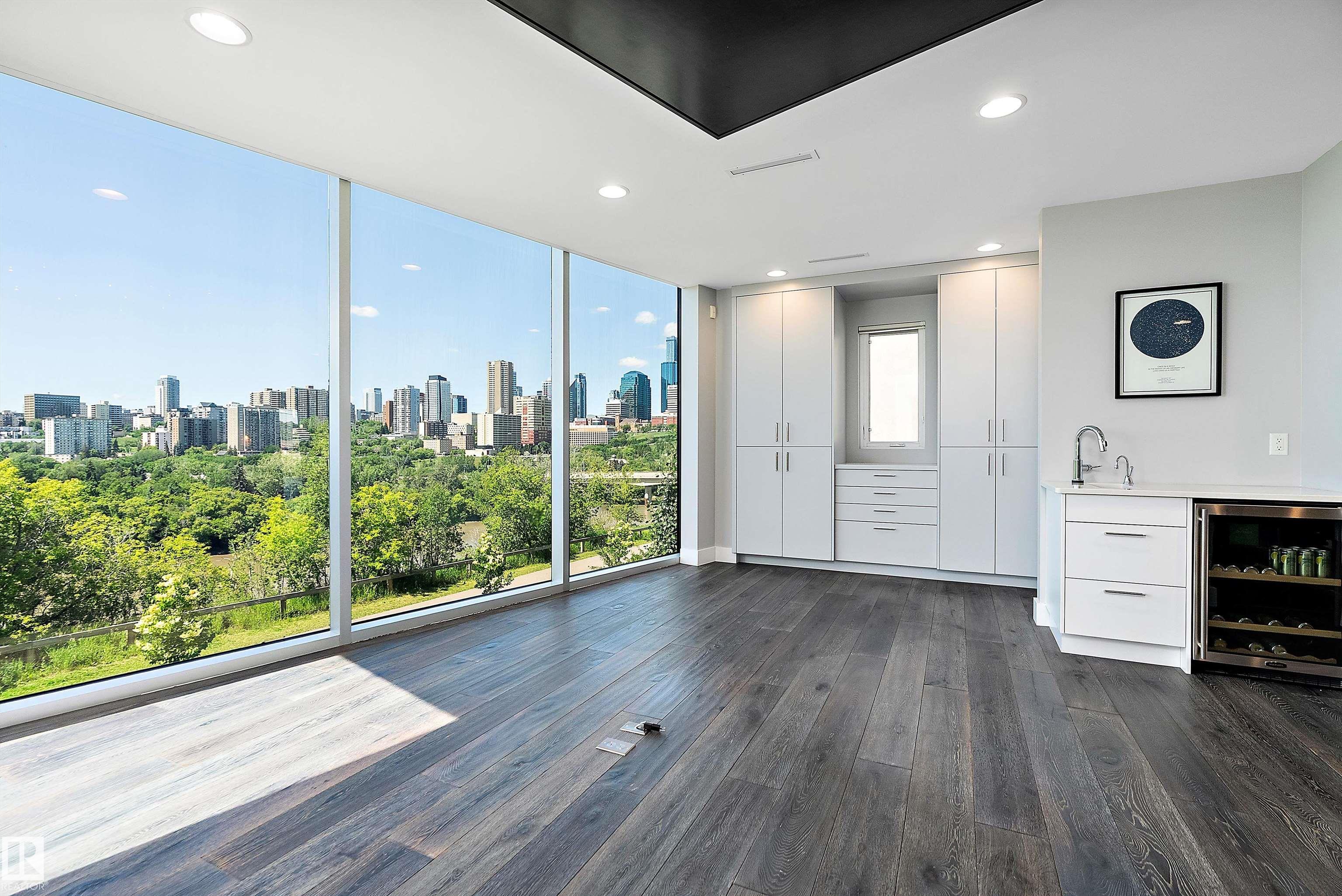 Photo 25 at 9509 99b Street NW, Strathcona, Edmonton