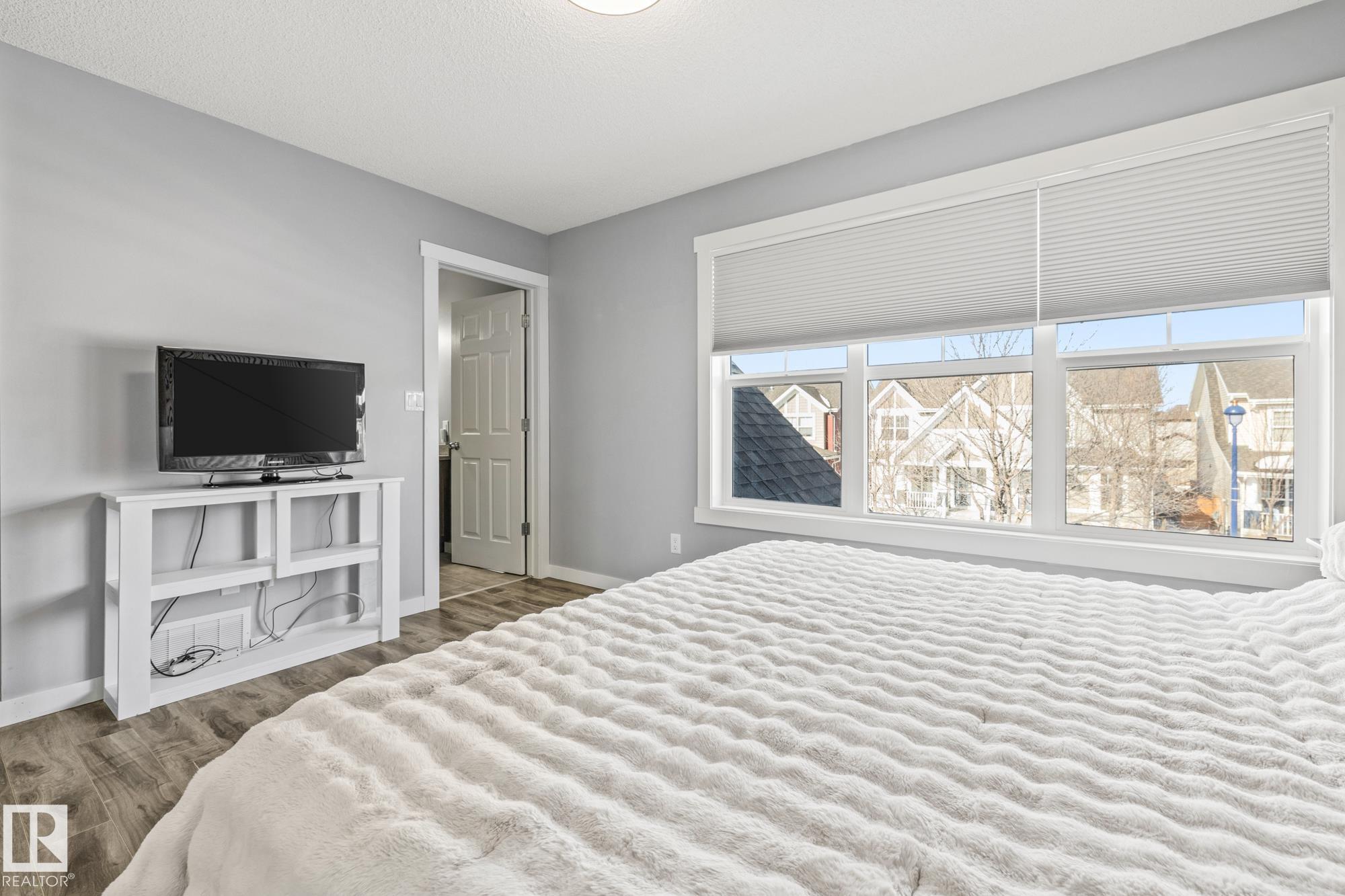 Photo 24 at 6921 21a Avenue SW, Summerside, Edmonton