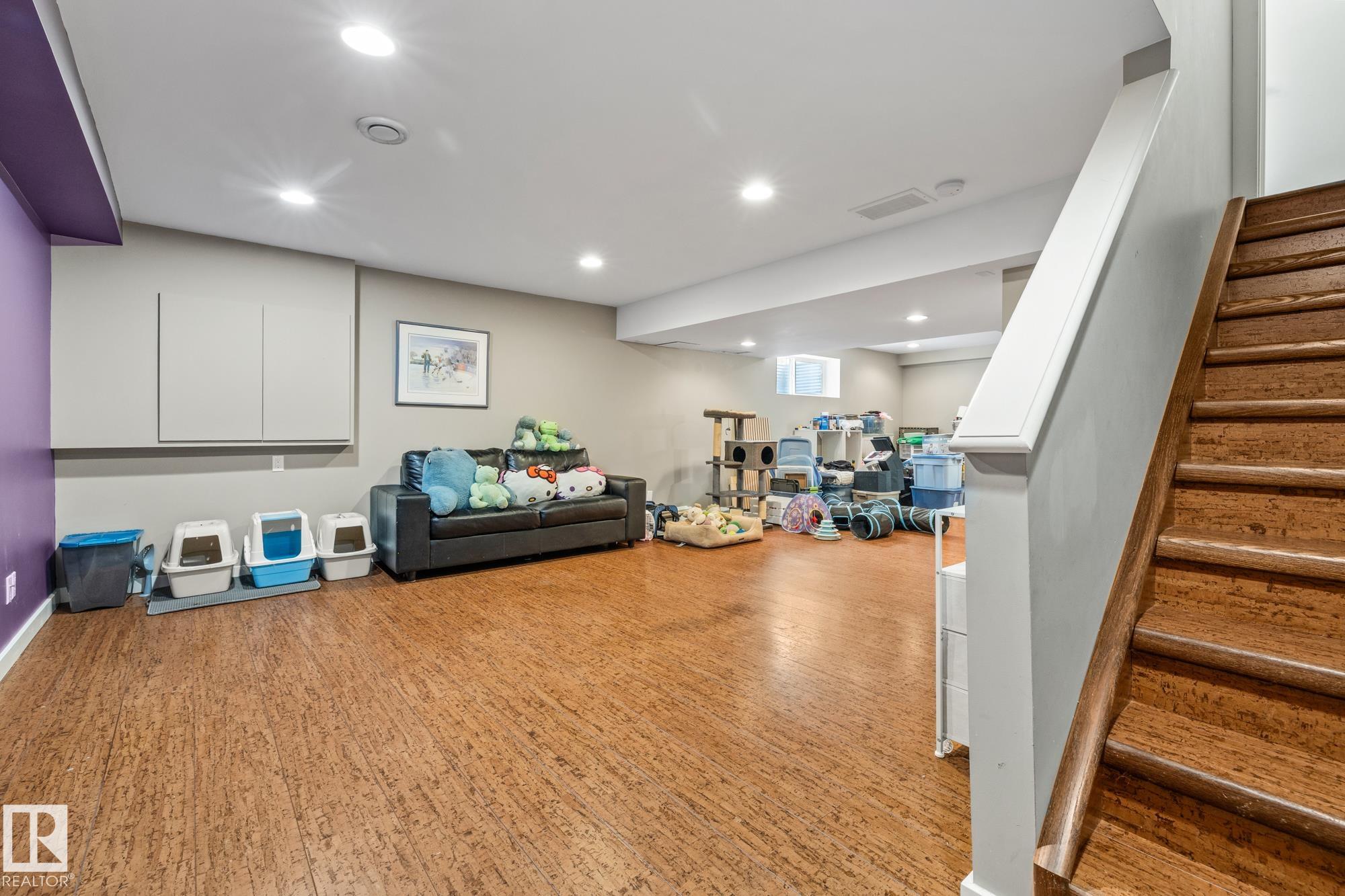 Photo 27 at 6921 21a Avenue SW, Summerside, Edmonton