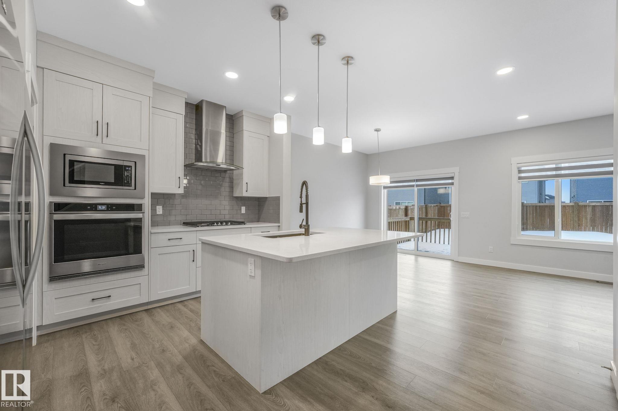 Picture for 9927 226 ST NW