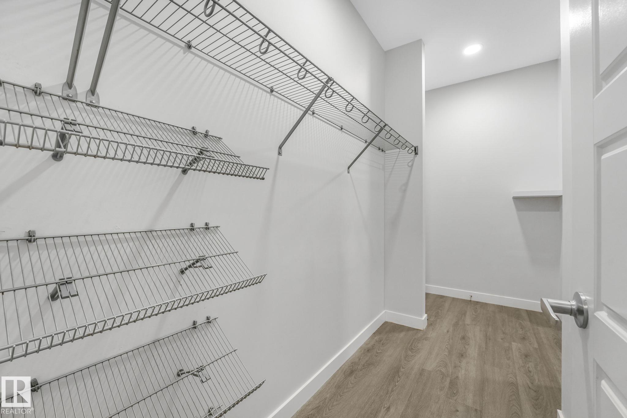 Picture for 9927 226 ST NW