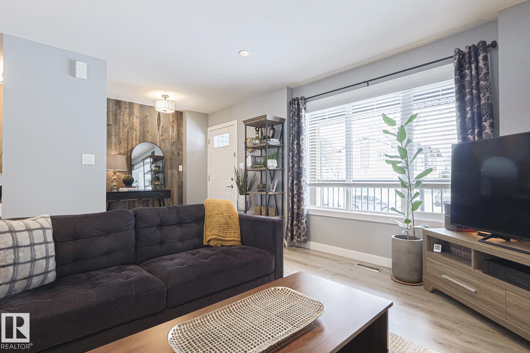 Photo 7 at 12209 103 Street NW, Westwood, Edmonton