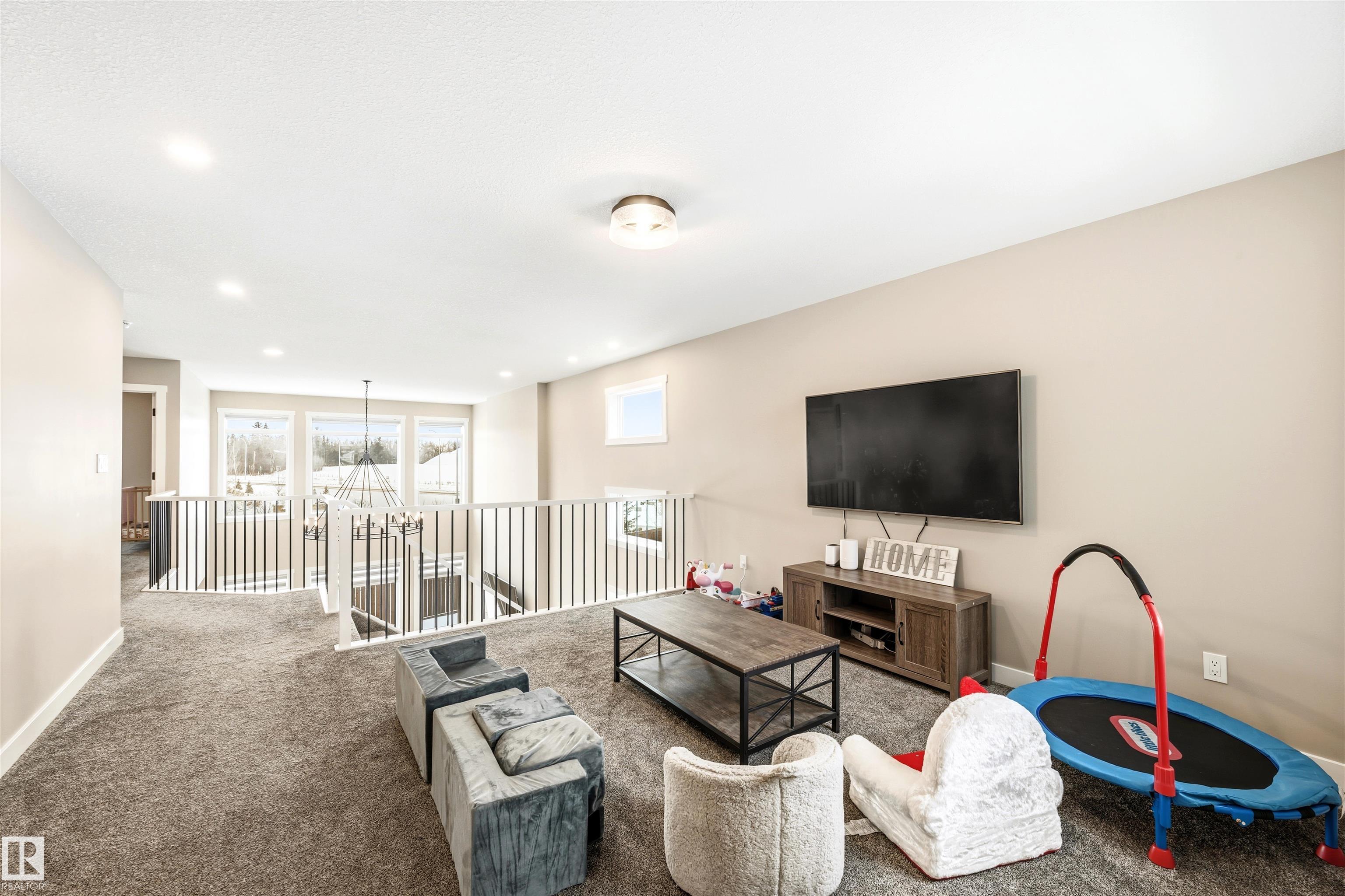 Photo 20 at 3 Elwyck Gate, Fenwyck, Spruce Grove