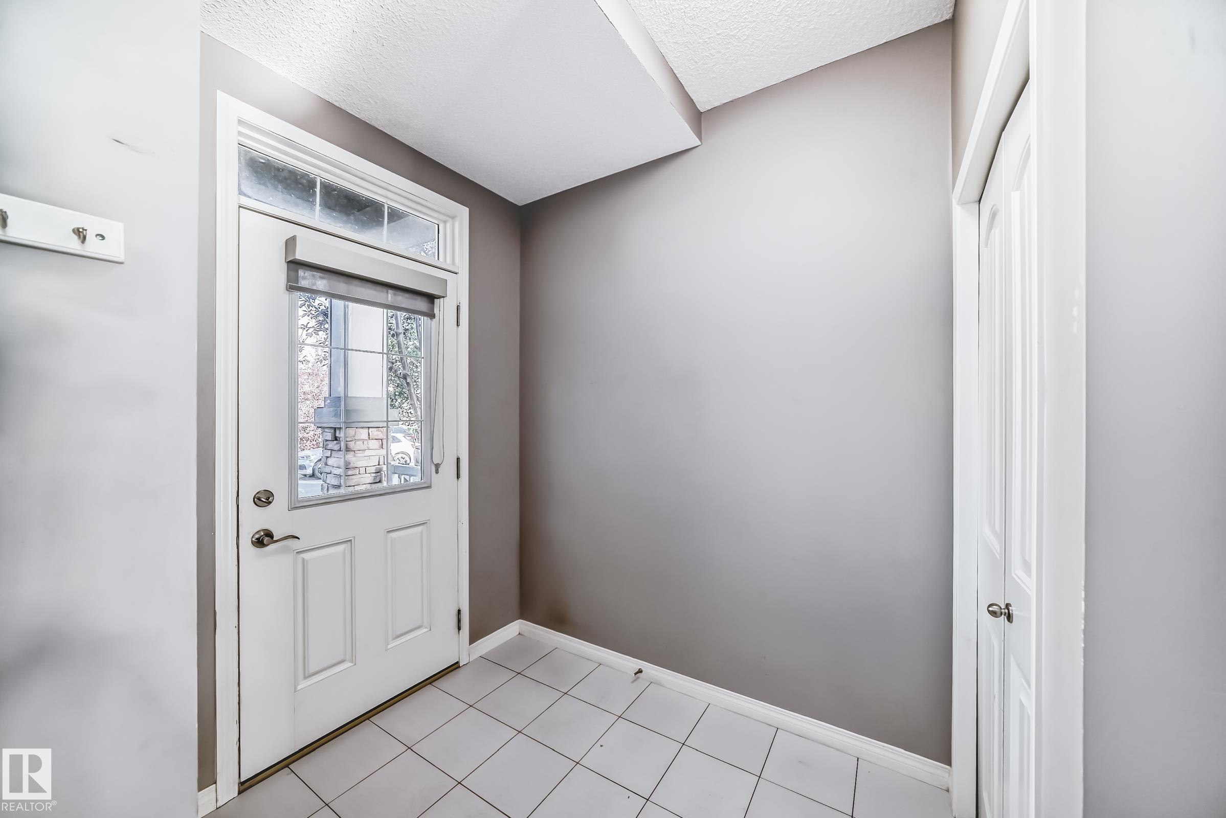 Picture for 3116 ARTHURS CR SW