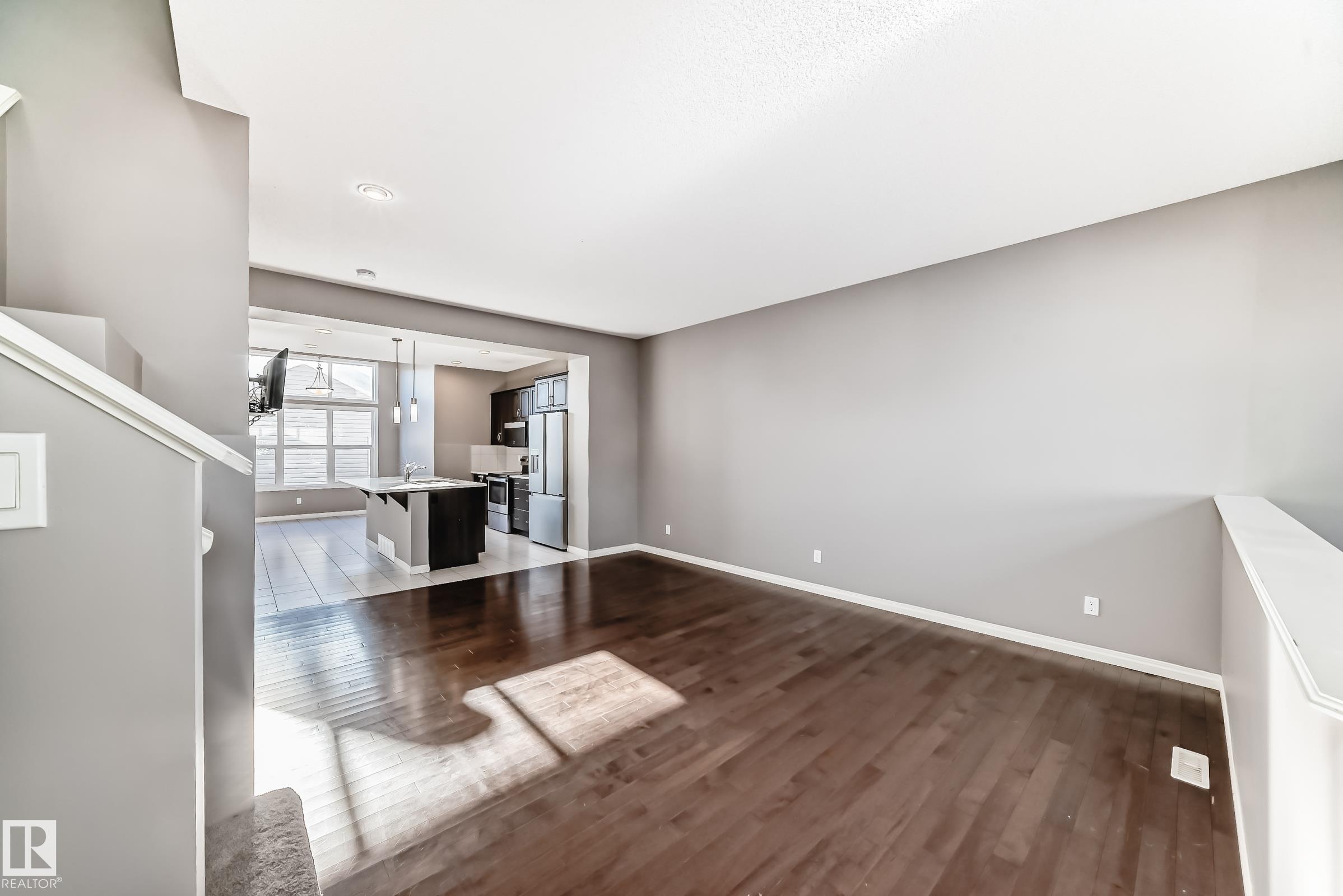 Picture for 3116 ARTHURS CR SW