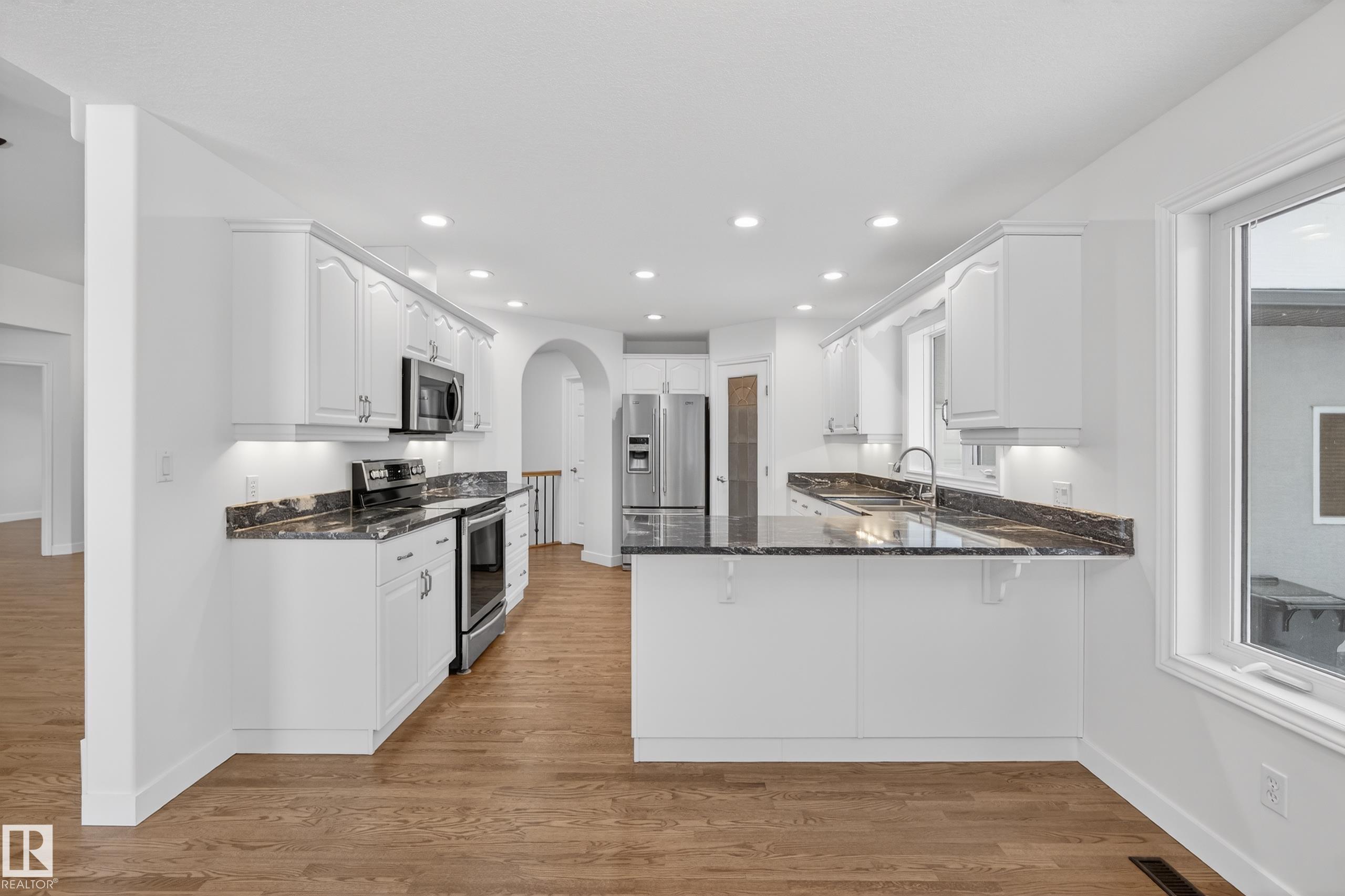 Photo 17 at 19 Country Lane, Country Plains Estates, Stony Plain