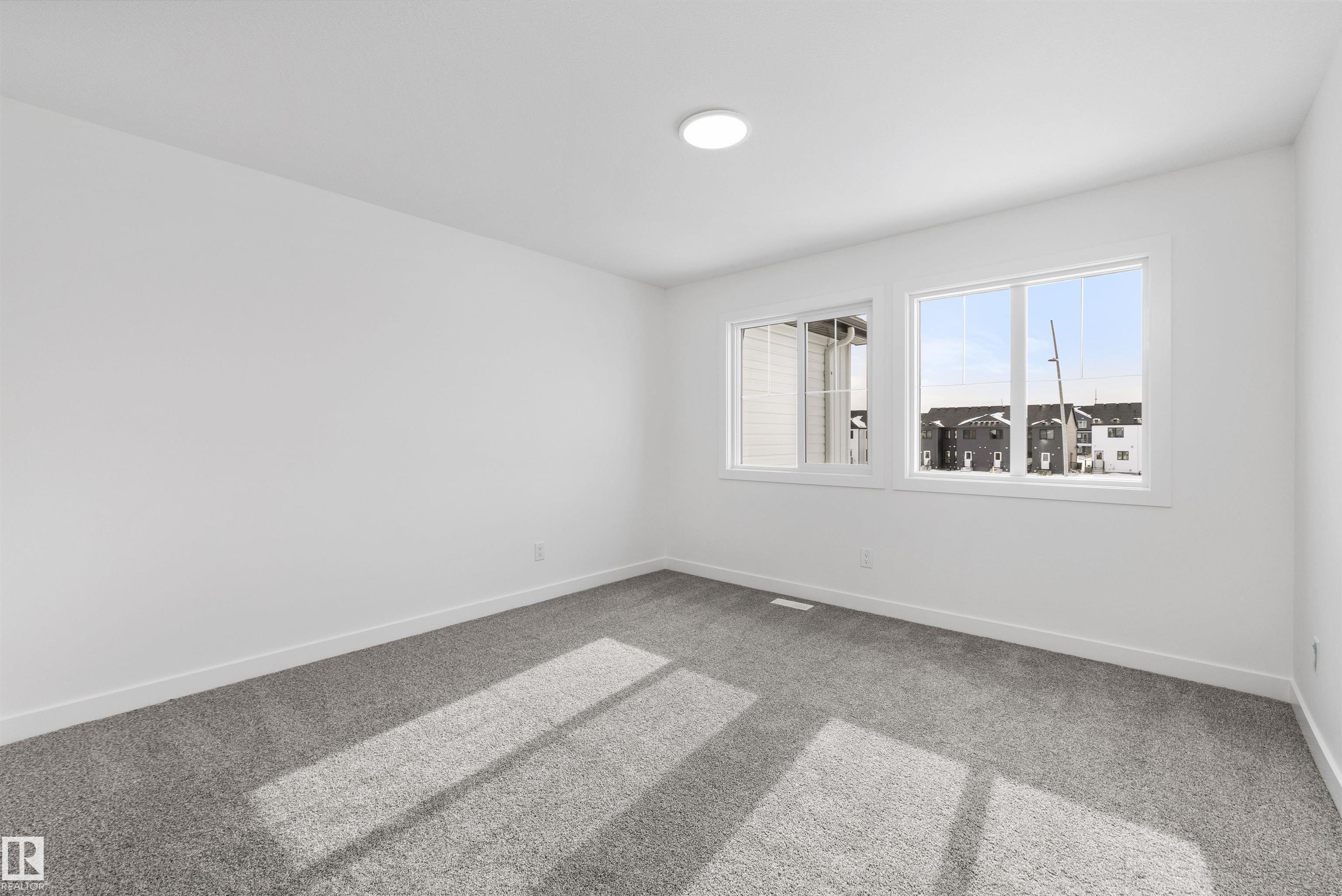 https://zimg.paragon.ice.com/ParagonImages/Property/PM/RAE/225389365/28/0/0/f764c6eb6e7abfc607d4af1f4430bd8b/1/c5dd2e9edecd4a2dfe65a13d7b478311/225389365-e41d985e-da3b-4d37-9a87-5fbea44617a4.JPG
