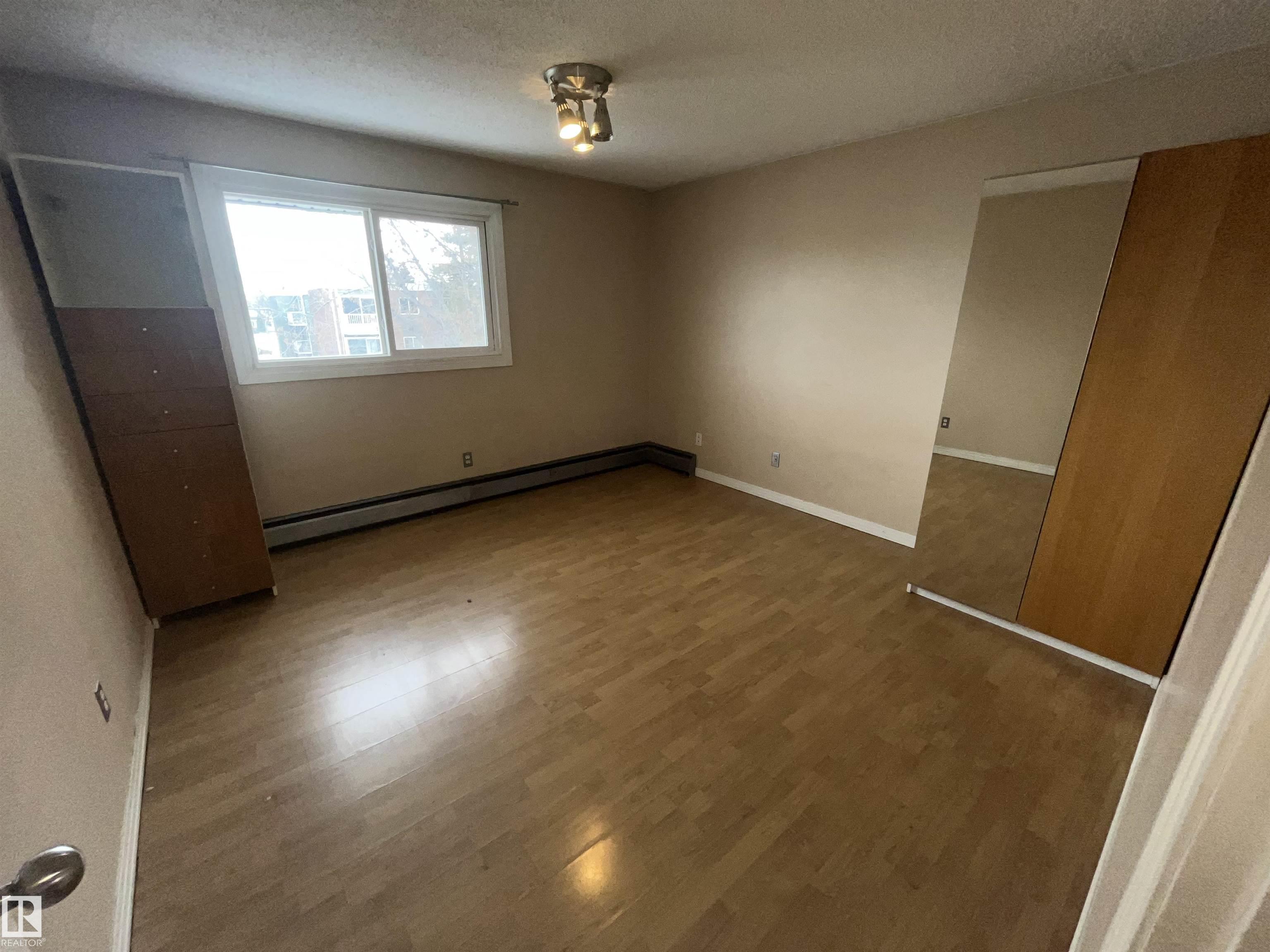 Photo 9 at 306 - 11340 124 Street NW, Inglewood, Edmonton