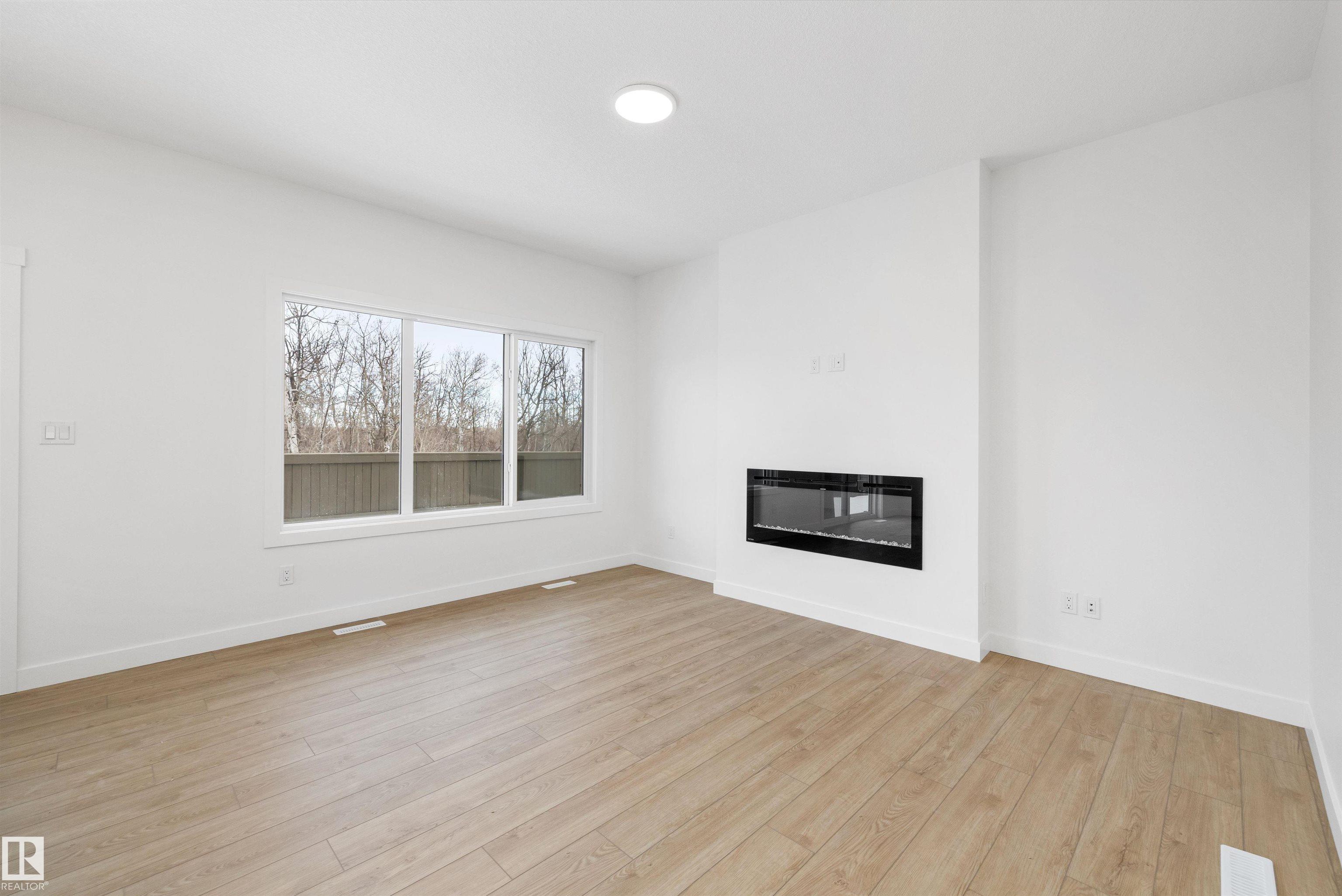 Photo 17 at 8732 183 Avenue NW, Klarvatten, Edmonton