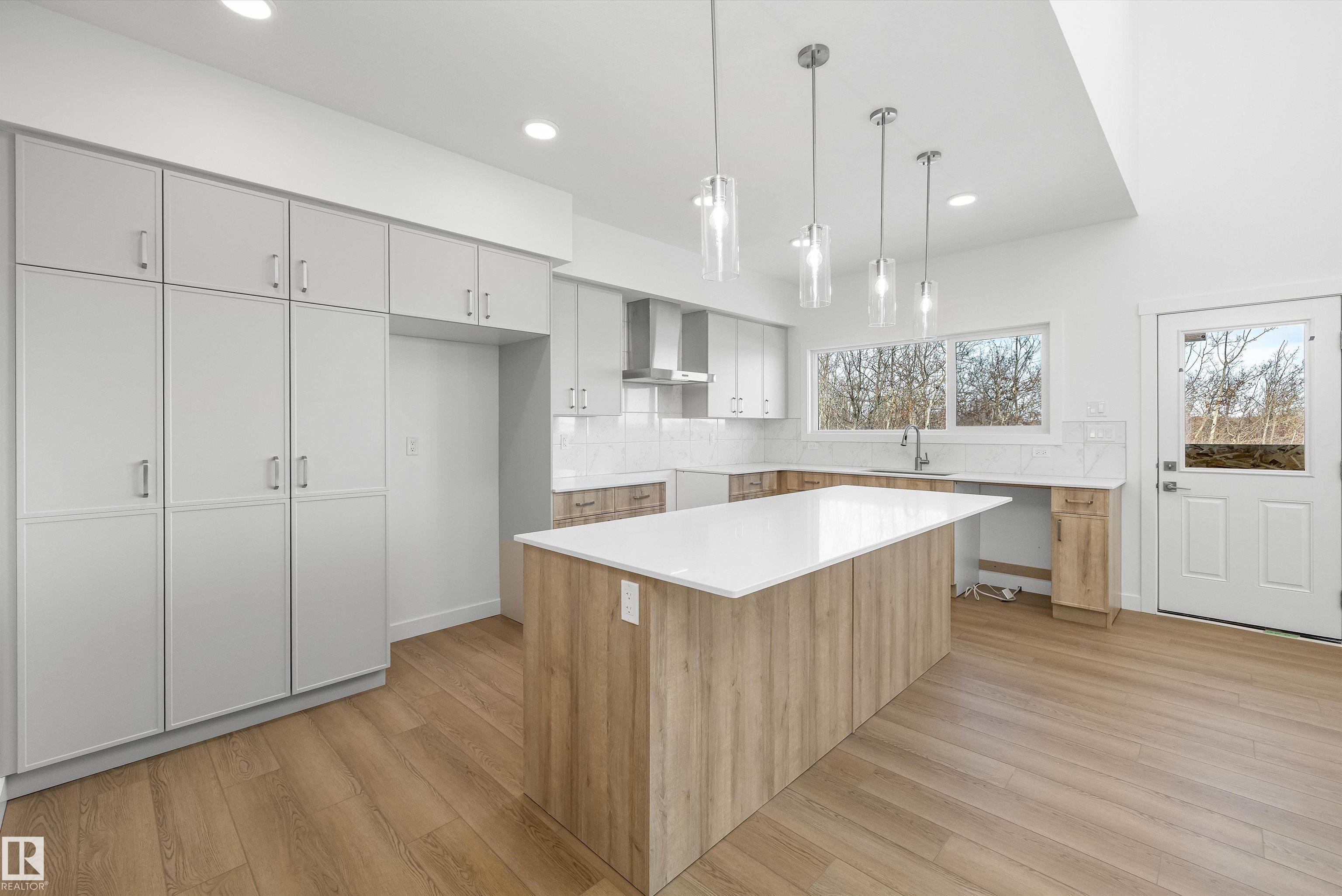 Photo 12 at 8708 183 Avenue NW, Klarvatten, Edmonton