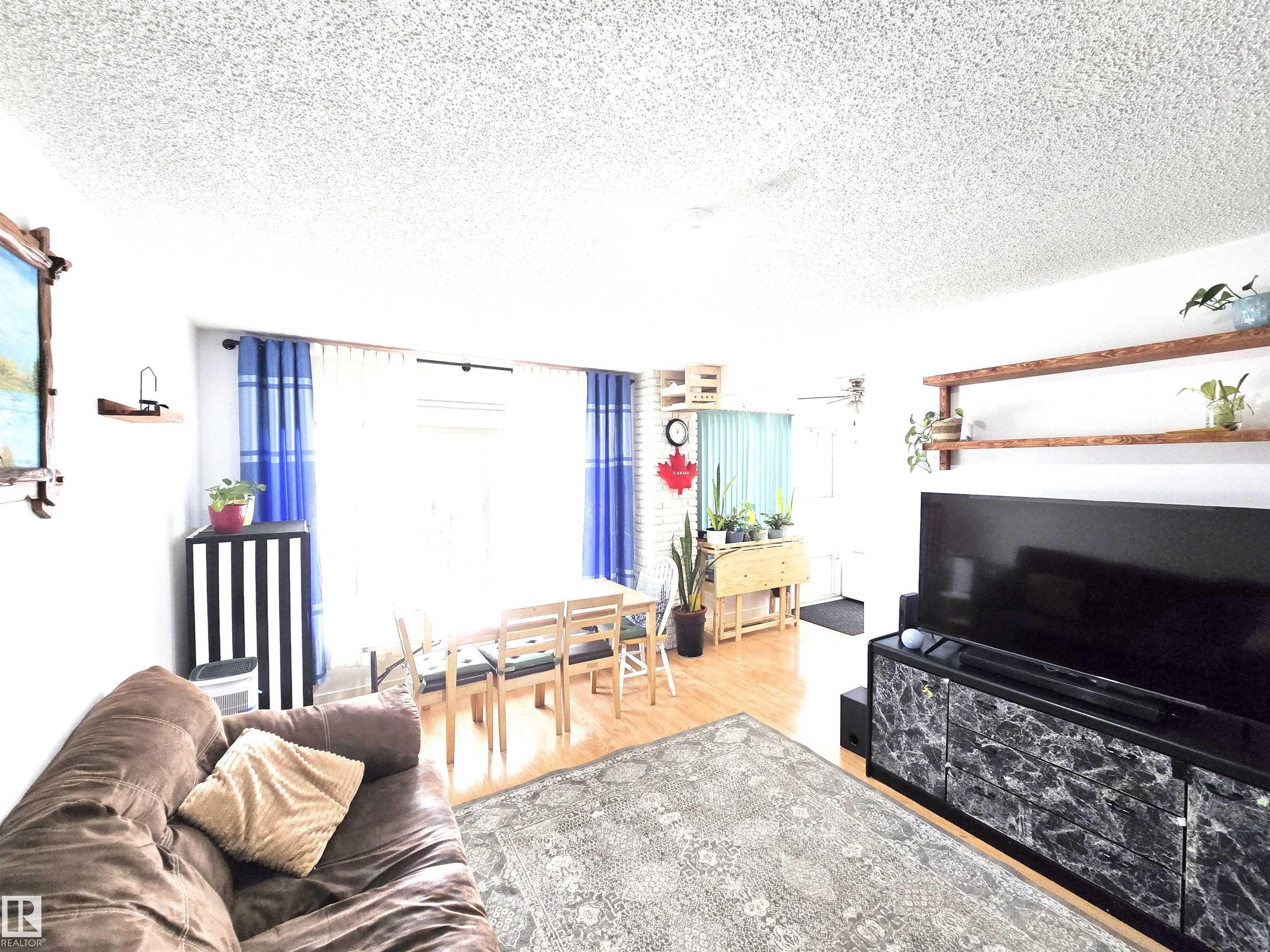 Picture for 80 AMBERLY CT NW