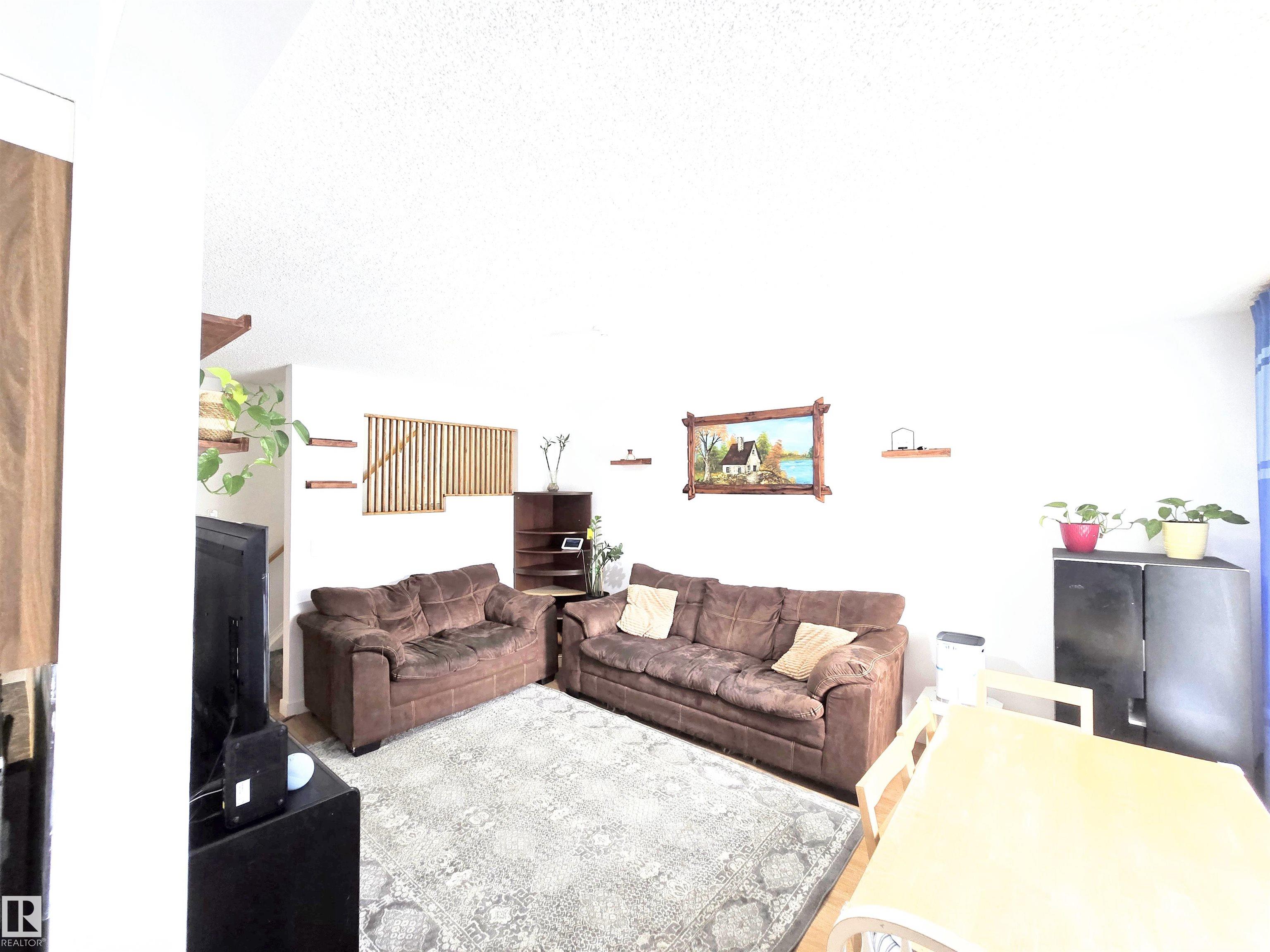 Photo 9 at 80 Amberly crest NW, Casselman, Edmonton