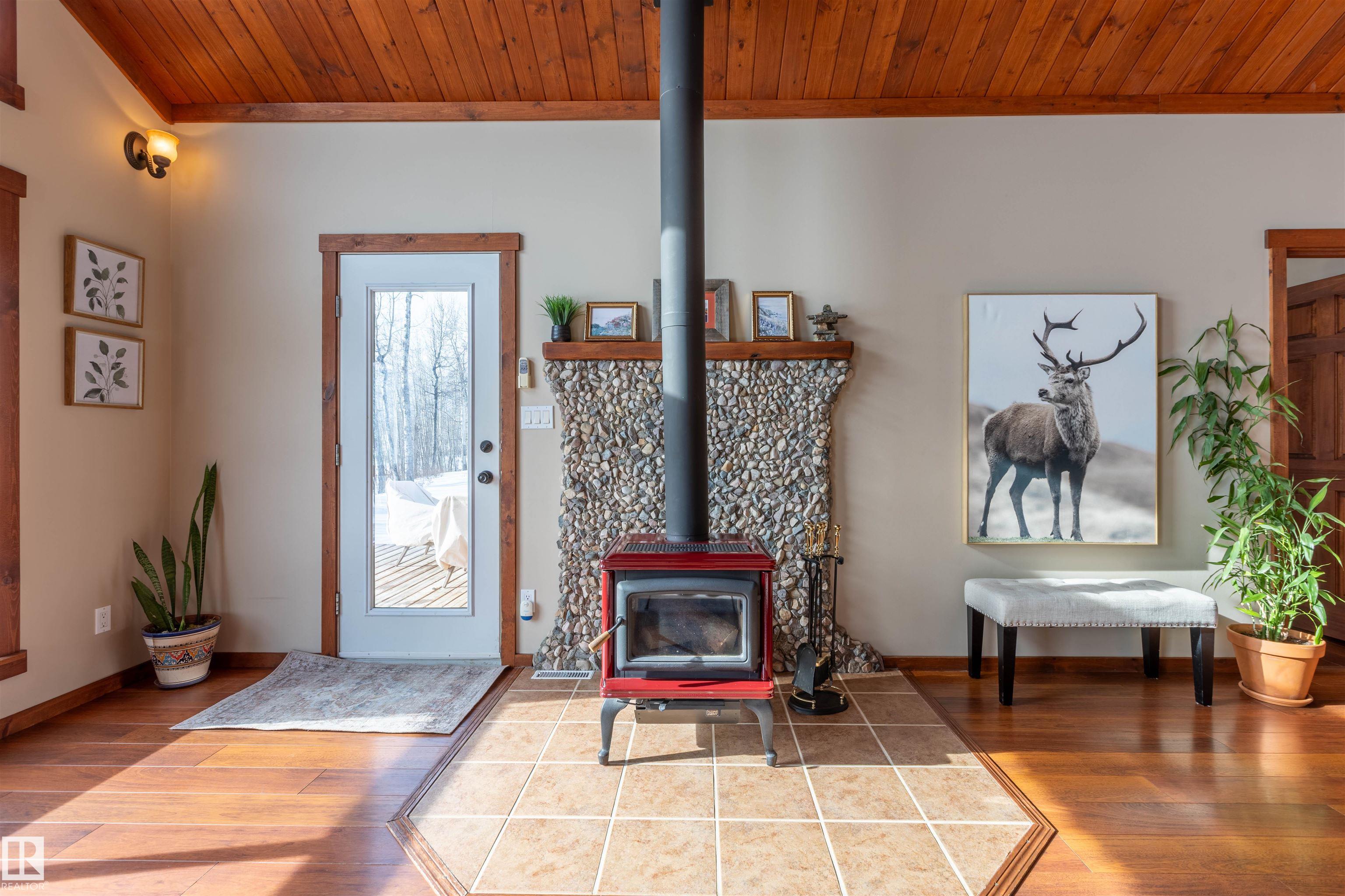 Photo 14 at 6127 Twp Road 540a, None, Rural Lac Ste. Anne County