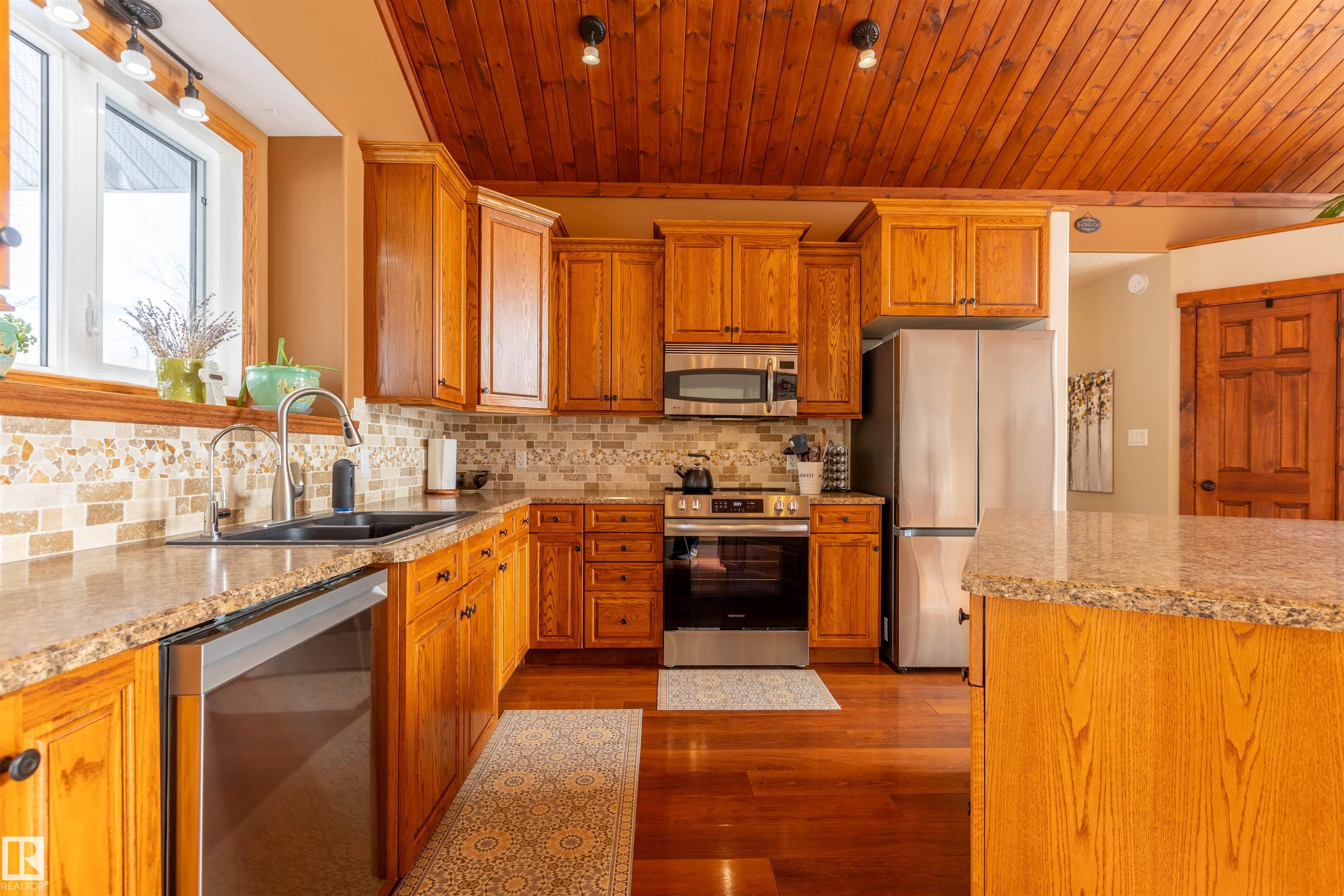 Photo 6 at 6127 Twp Road 540a, None, Rural Lac Ste. Anne County