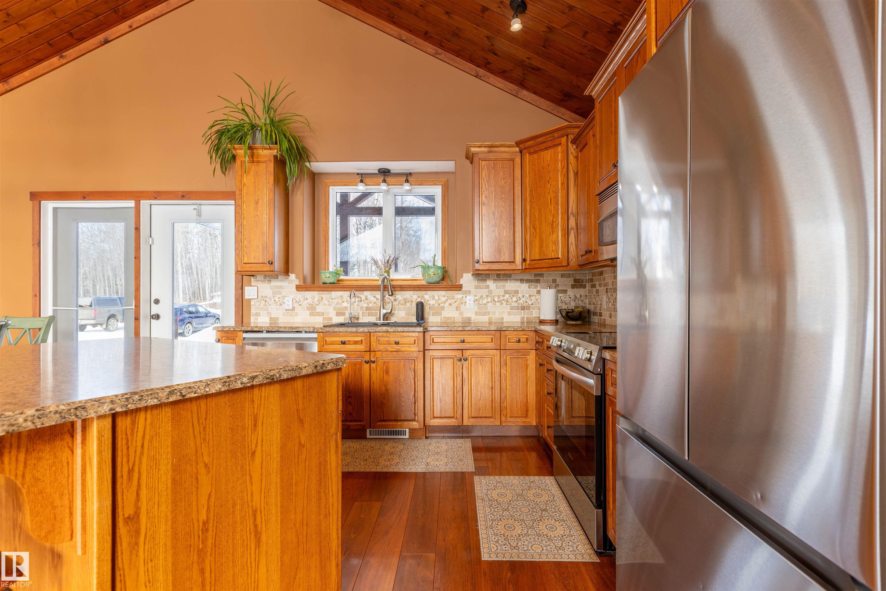 Photo 8 at 6127 Twp Road 540a, None, Rural Lac Ste. Anne County