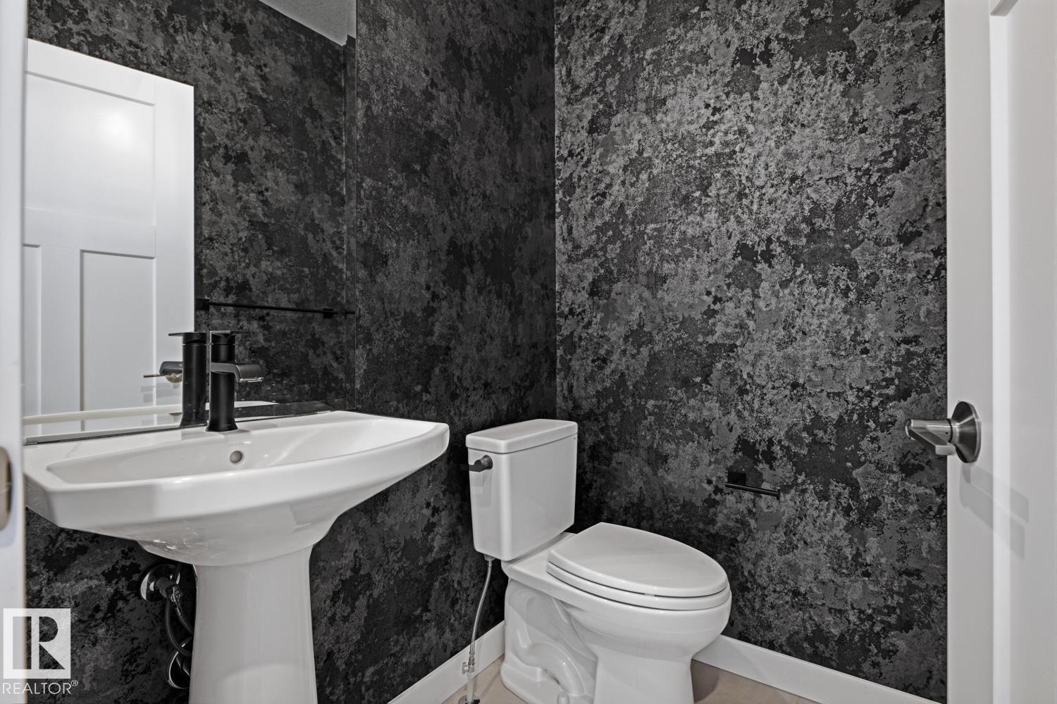 Photo 7 at 4454 Kinsella Green SW, Keswick, Edmonton