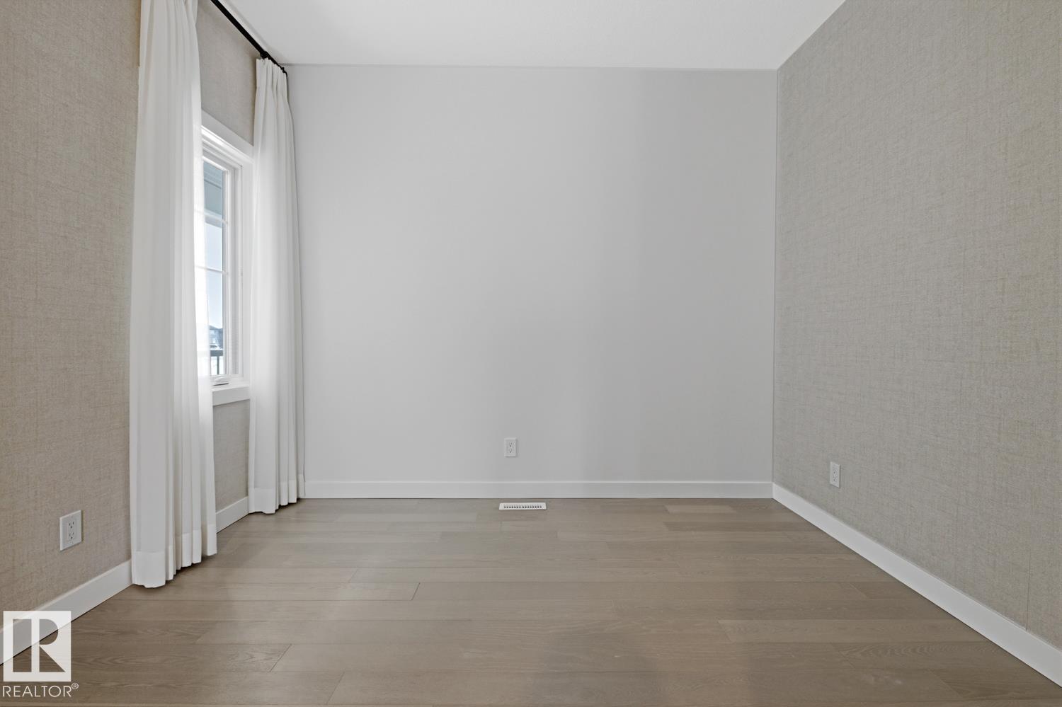 Photo 8 at 4454 Kinsella Green SW, Keswick, Edmonton