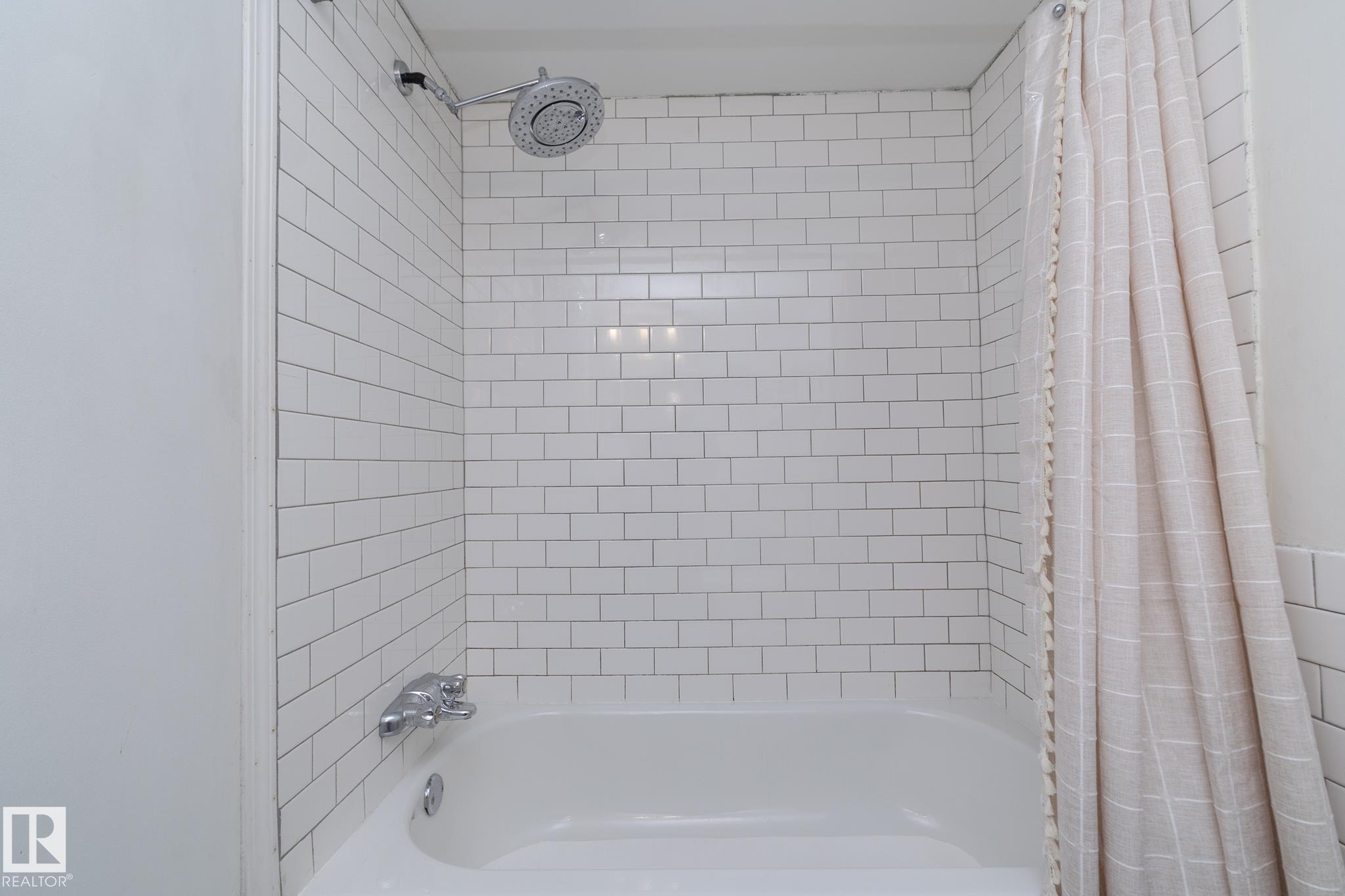 Photo 33 at 104 - 11429 124 Street NW, Inglewood, Edmonton